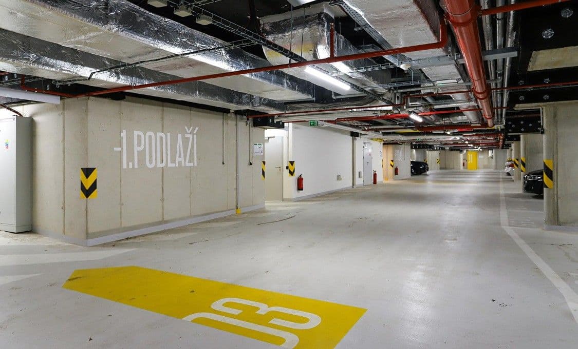 garage to rent, 18 m², Nádražní, Prague, Prague garage to rent, 18 m², Nádražní, Prague, Prague