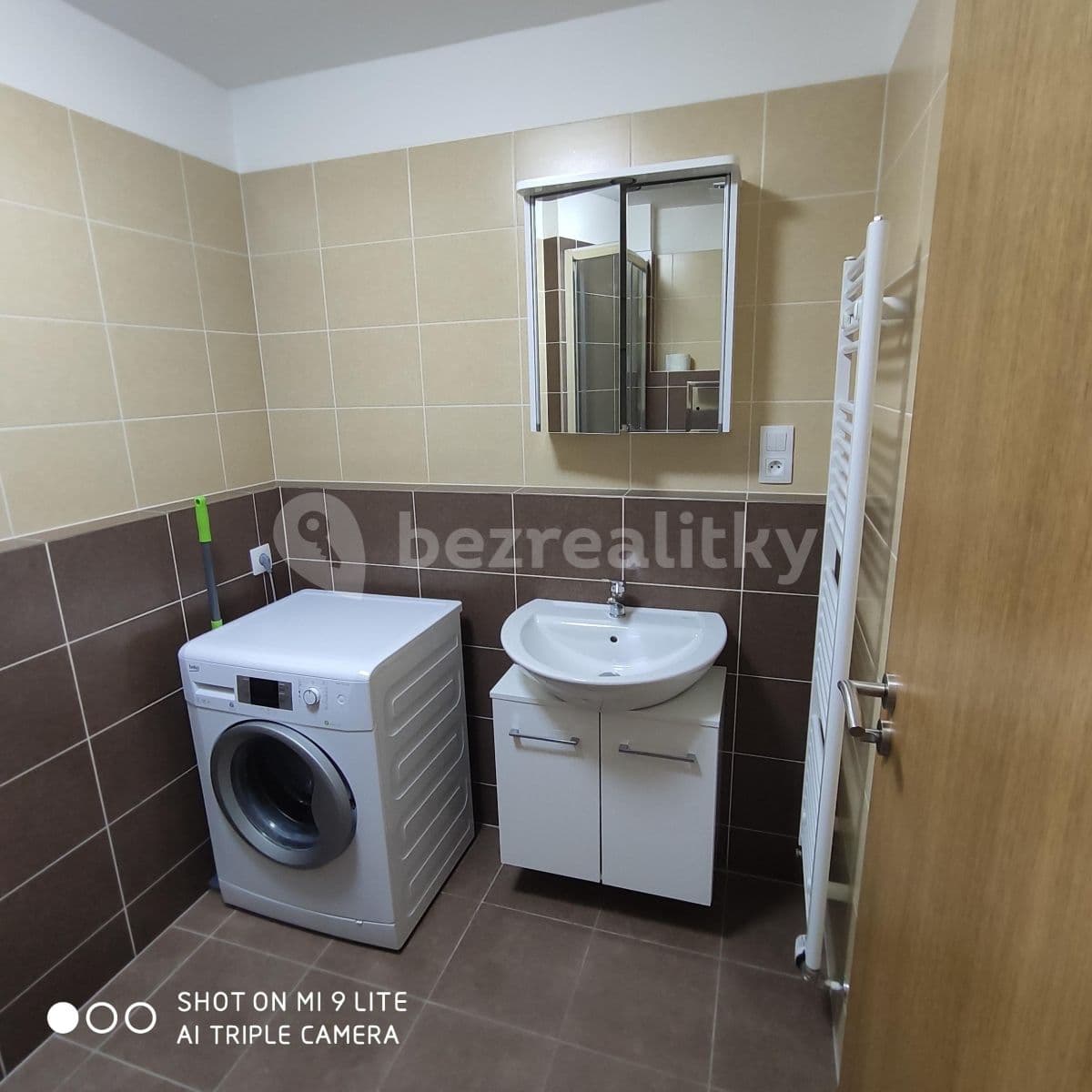 1 bedroom with open-plan kitchen flat to rent, 53 m², K Beranovu, Prague, Prague 1 bedroom with open-plan kitchen flat to rent, 53 m², K Beranovu, Prague, Prague