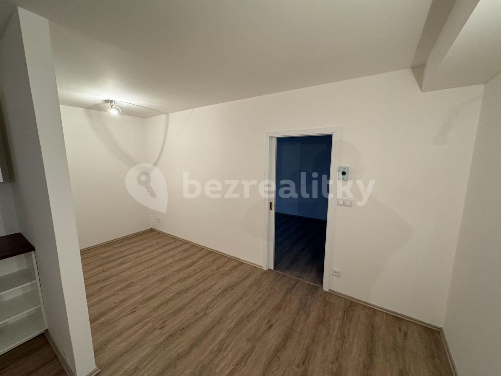 1 bedroom with open-plan kitchen flat to rent, 55 m², Xaveriova, Prague, Prague 1 bedroom with open-plan kitchen flat to rent, 55 m², Xaveriova, Prague, Prague