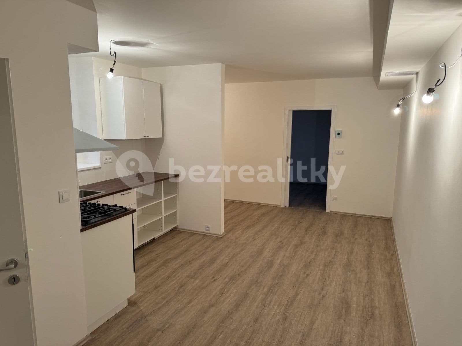 1 bedroom with open-plan kitchen flat to rent, 55 m², Xaveriova, Prague, Prague 1 bedroom with open-plan kitchen flat to rent, 55 m², Xaveriova, Prague, Prague