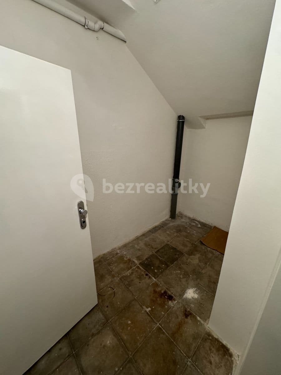 1 bedroom with open-plan kitchen flat to rent, 55 m², Xaveriova, Prague, Prague 1 bedroom with open-plan kitchen flat to rent, 55 m², Xaveriova, Prague, Prague