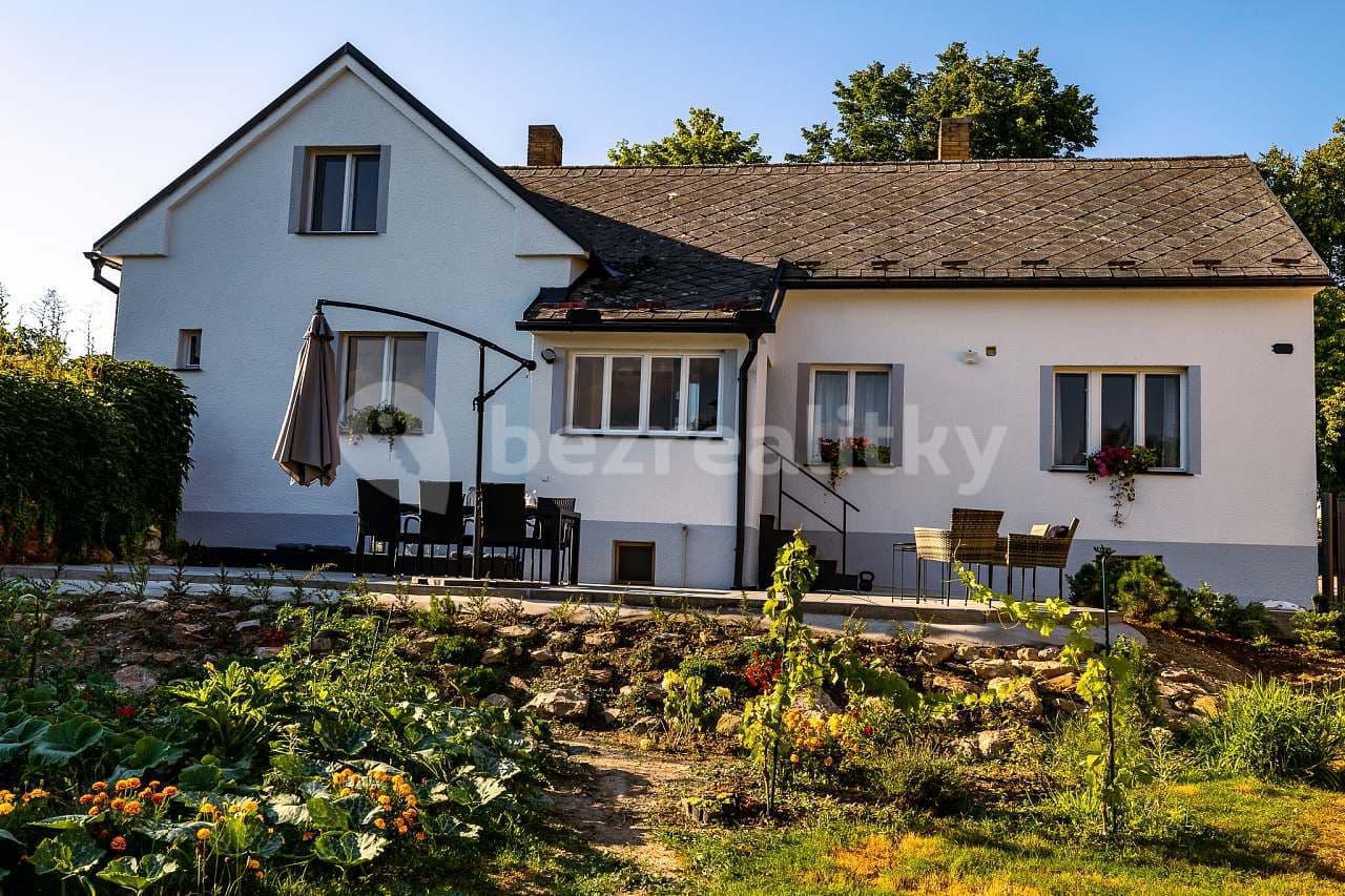 recreational property to rent, 0 m², Bernartice, Jihočeský Region recreational property to rent, 0 m², Bernartice, Jihočeský Region