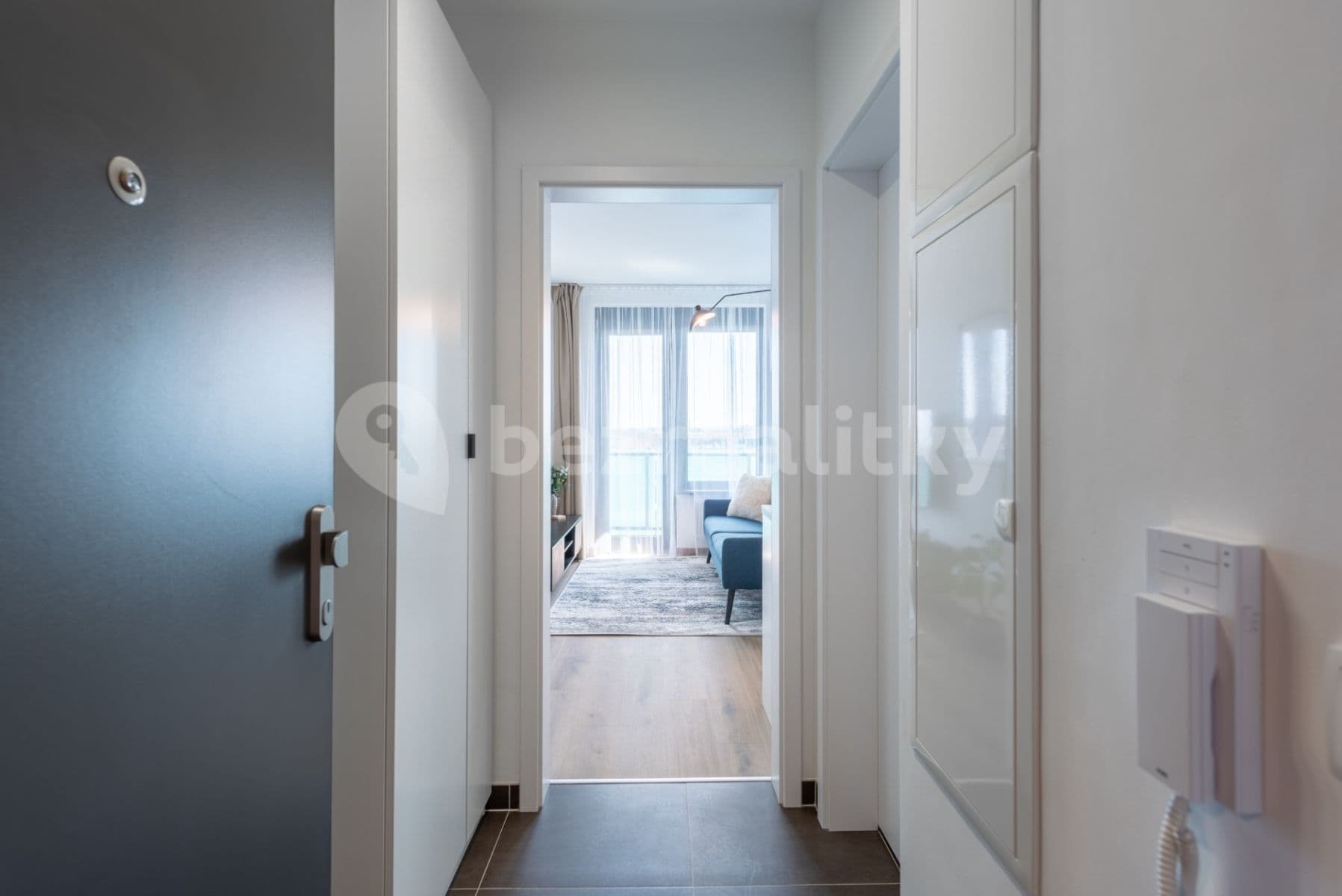 Studio flat to rent, 32 m², Prague, Prague Studio flat to rent, 32 m², Prague, Prague