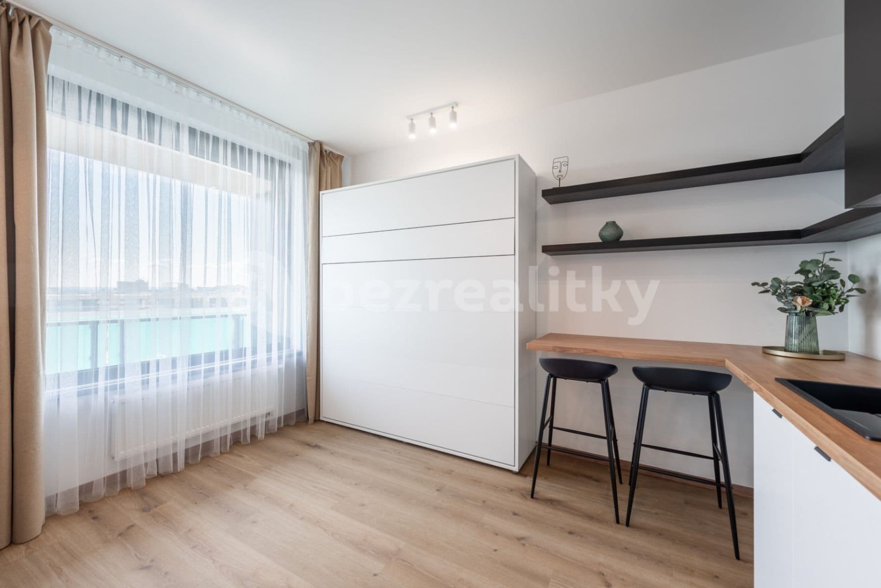 Studio flat to rent, 32 m², Prague, Prague Studio flat to rent, 32 m², Prague, Prague
