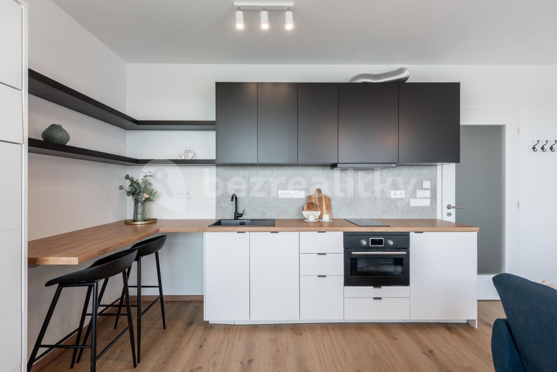 Studio flat to rent, 32 m², Prague, Prague Studio flat to rent, 32 m², Prague, Prague