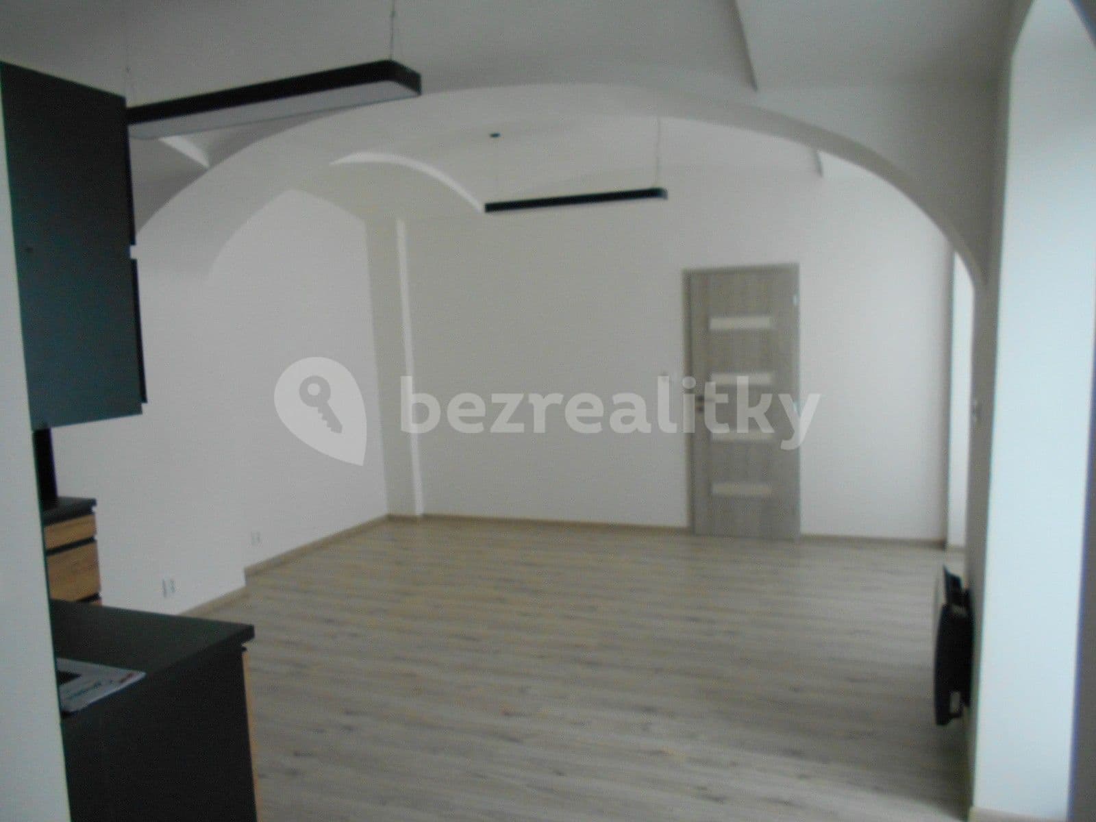 1 bedroom with open-plan kitchen flat to rent, 57 m², Česká, Louny, Ústecký Region 1 bedroom with open-plan kitchen flat to rent, 57 m², Česká, Louny, Ústecký Region