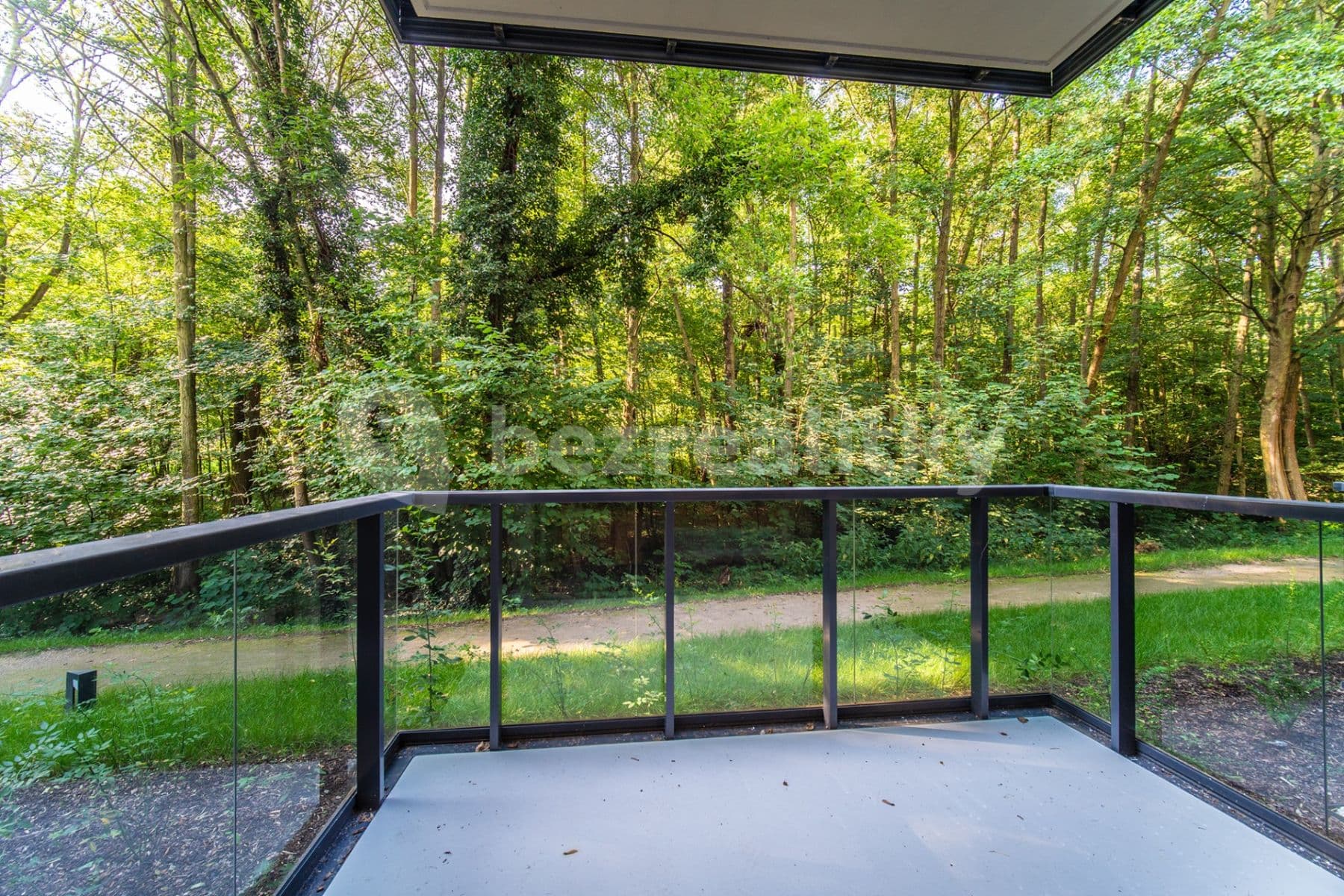 Studio flat to rent, 43 m², Nurmiho, Prague, Prague Studio flat to rent, 43 m², Nurmiho, Prague, Prague