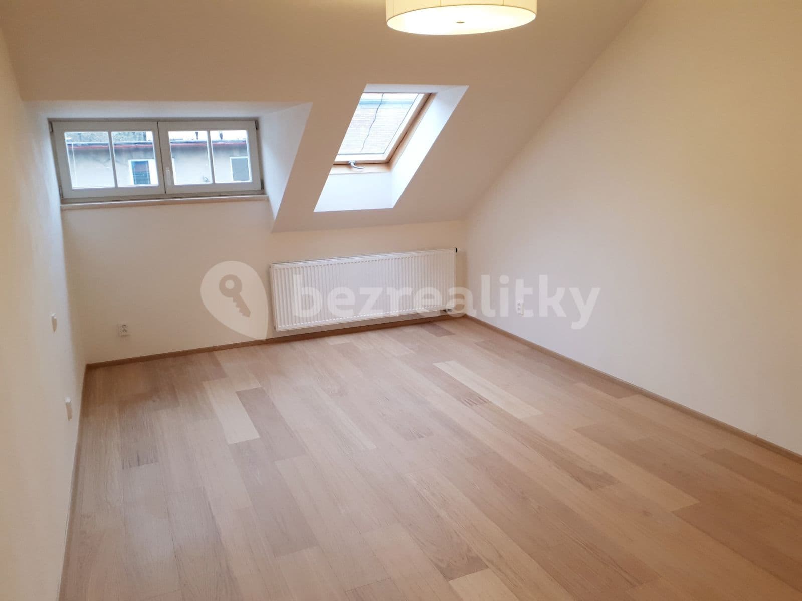 2 bedroom with open-plan kitchen flat to rent, 83 m², Radlická, Prague, Prague 2 bedroom with open-plan kitchen flat to rent, 83 m², Radlická, Prague, Prague