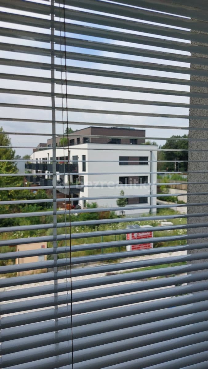 2 bedroom with open-plan kitchen flat to rent, 58 m², Stochovská, Prague, Prague 2 bedroom with open-plan kitchen flat to rent, 58 m², Stochovská, Prague, Prague