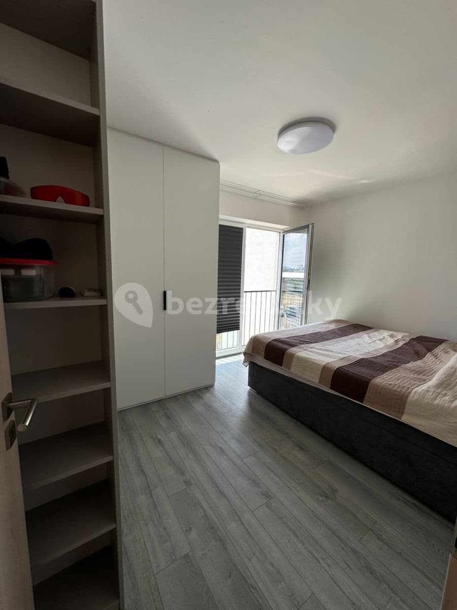 2 bedroom with open-plan kitchen flat to rent, 65 m², Na Dražkách, Beroun, Středočeský Region 2 bedroom with open-plan kitchen flat to rent, 65 m², Na Dražkách, Beroun, Středočeský Region