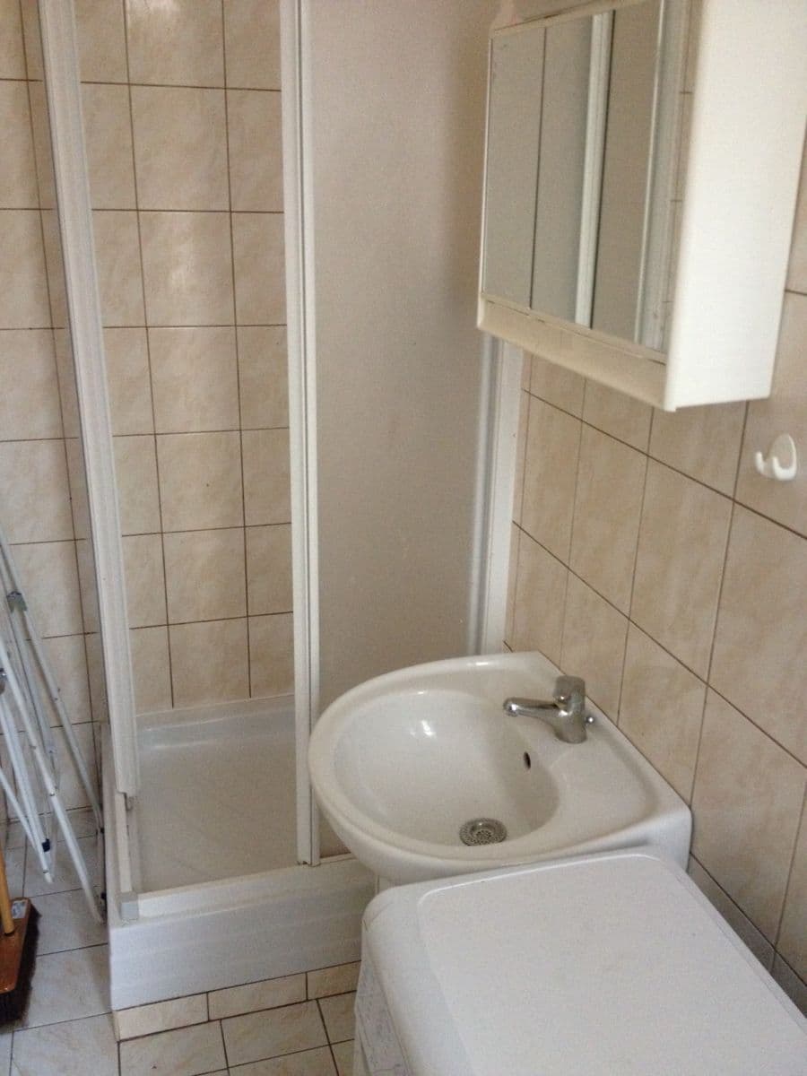 Studio flat to rent, 27 m², Jeronýmova, Prague, Prague Studio flat to rent, 27 m², Jeronýmova, Prague, Prague