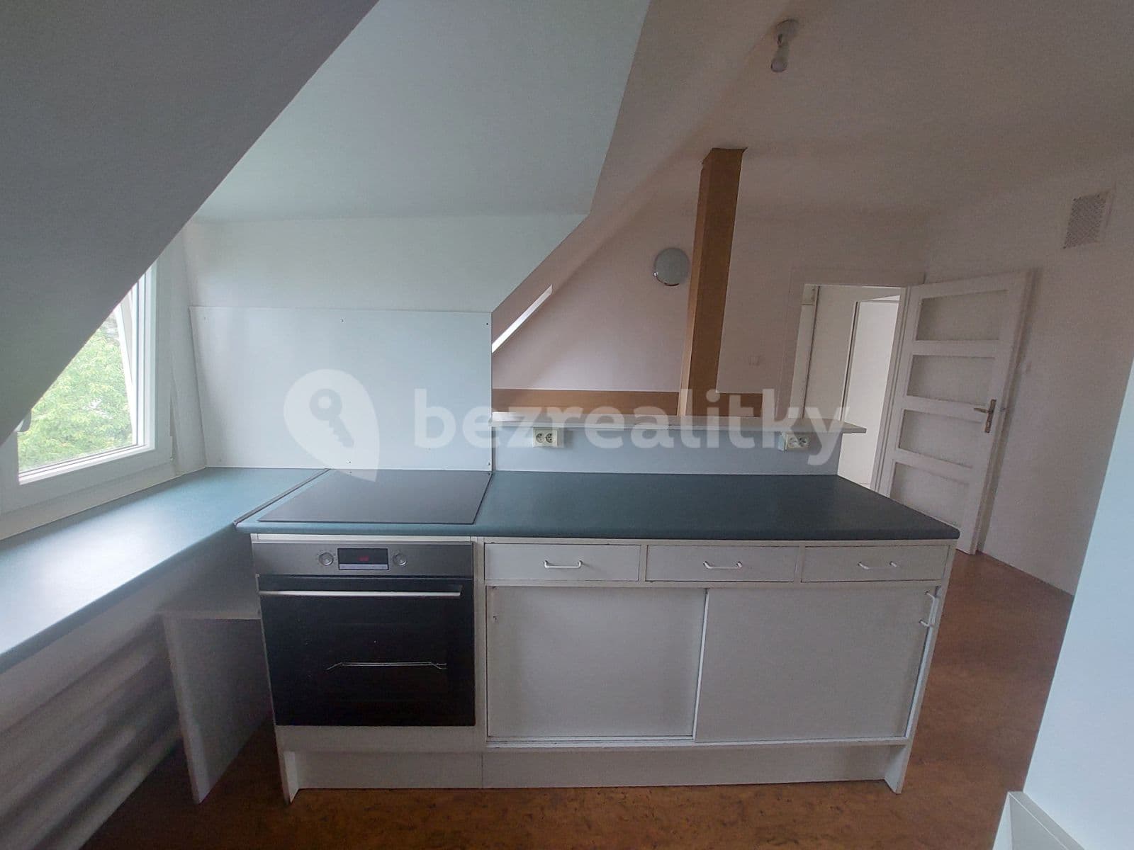 2 bedroom flat to rent, 86 m², Synkovská, Prague, Prague 2 bedroom flat to rent, 86 m², Synkovská, Prague, Prague