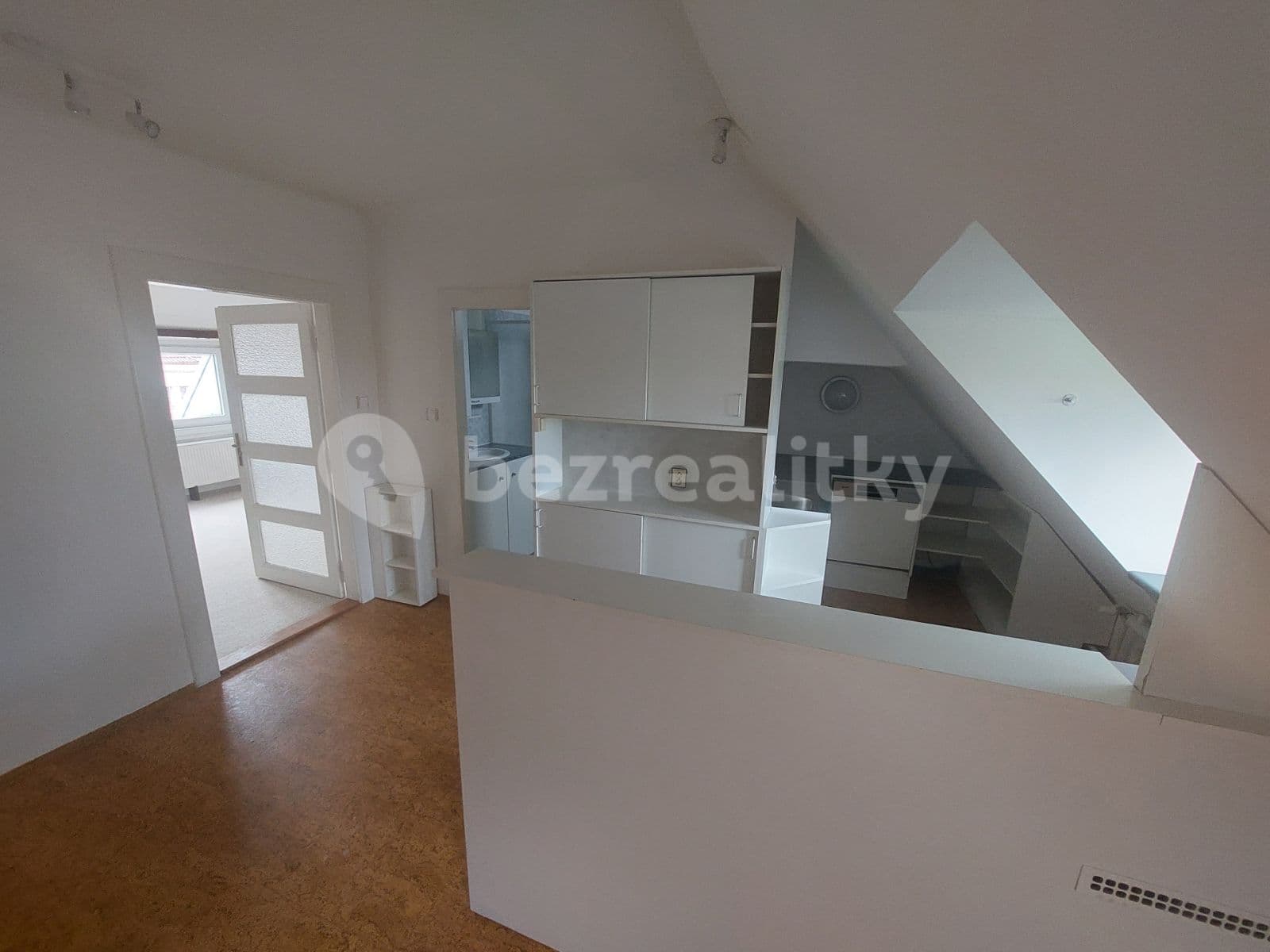 2 bedroom flat to rent, 86 m², Synkovská, Prague, Prague 2 bedroom flat to rent, 86 m², Synkovská, Prague, Prague
