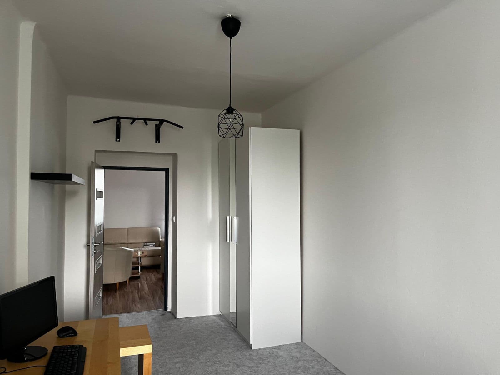 1 bedroom with open-plan kitchen flat to rent, 44 m², Amálská, Kladno, Středočeský Region 1 bedroom with open-plan kitchen flat to rent, 44 m², Amálská, Kladno, Středočeský Region