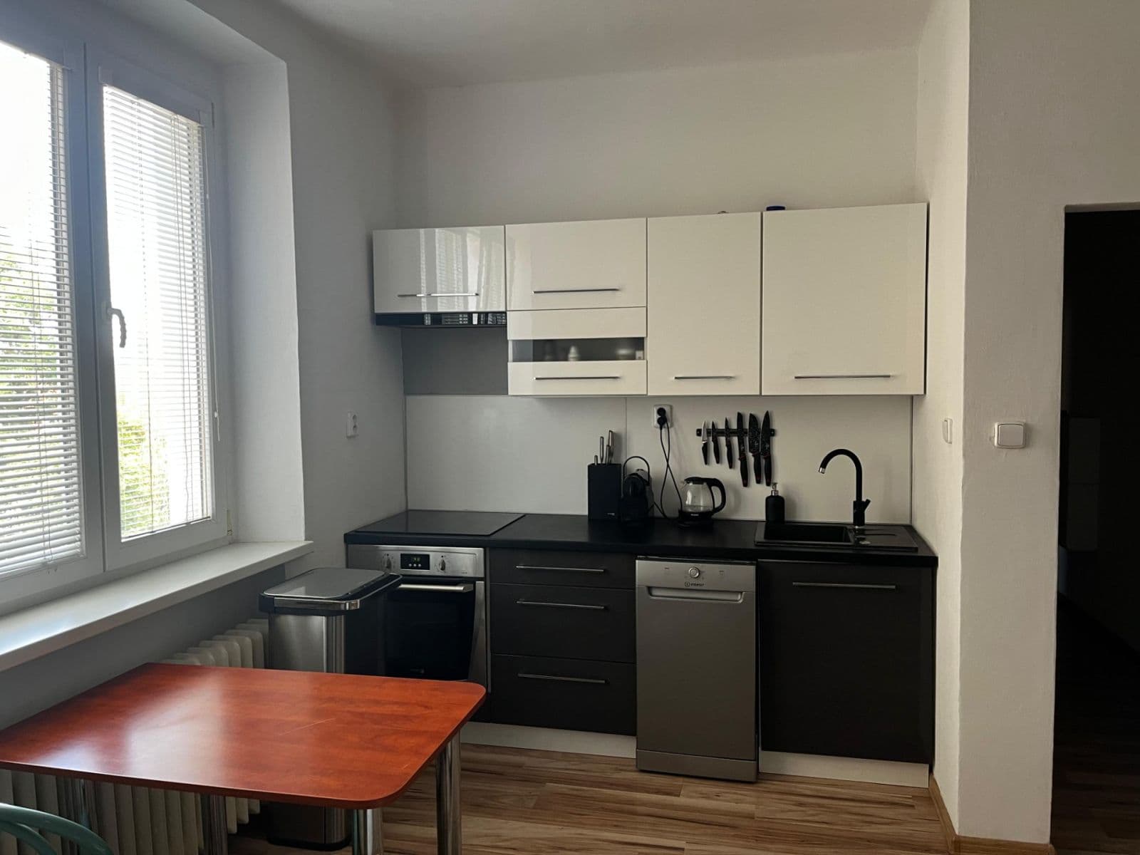 1 bedroom with open-plan kitchen flat to rent, 44 m², Amálská, Kladno, Středočeský Region 1 bedroom with open-plan kitchen flat to rent, 44 m², Amálská, Kladno, Středočeský Region
