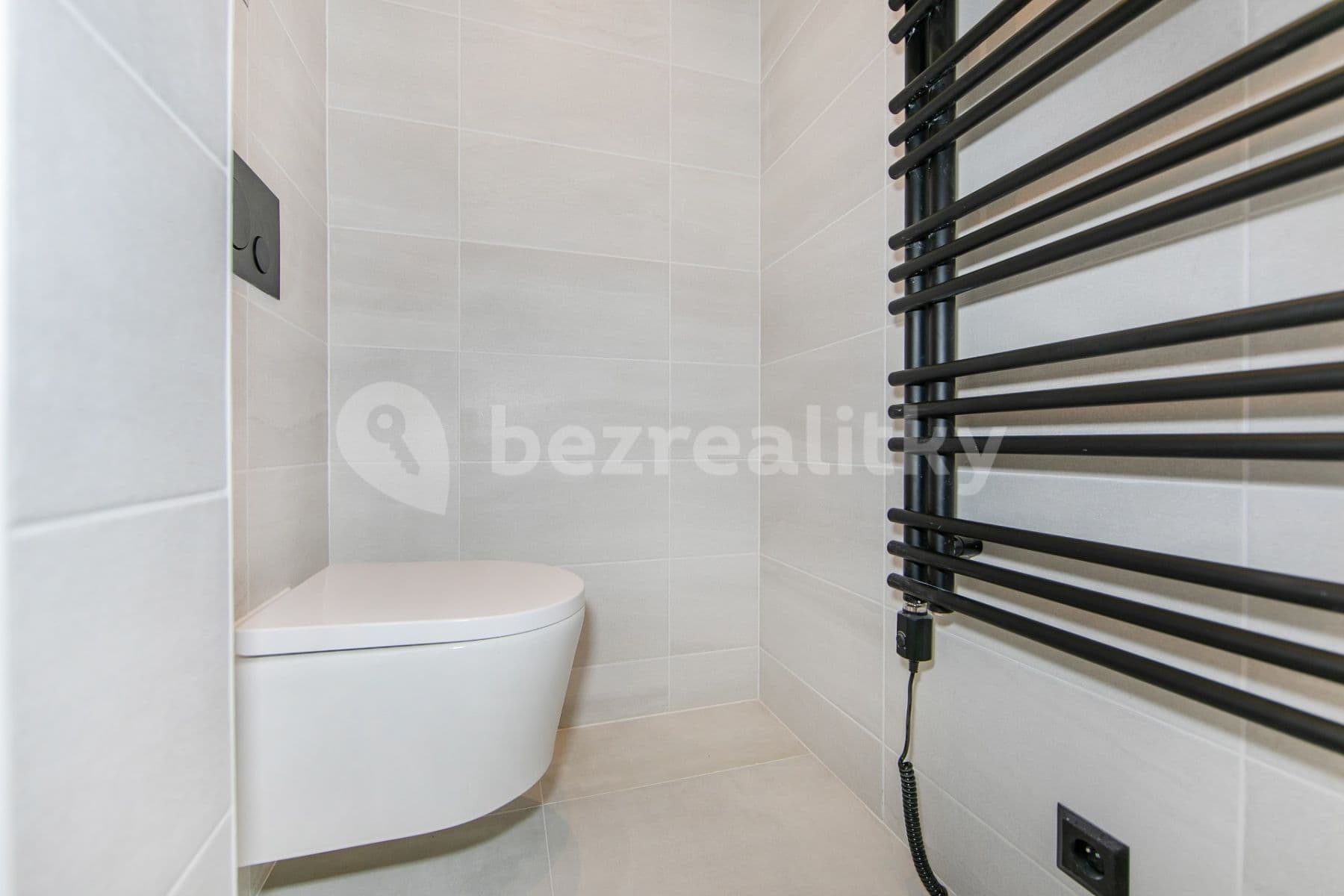 1 bedroom flat to rent, 39 m², Ledecká, Plzeň, Plzeňský Region 1 bedroom flat to rent, 39 m², Ledecká, Plzeň, Plzeňský Region