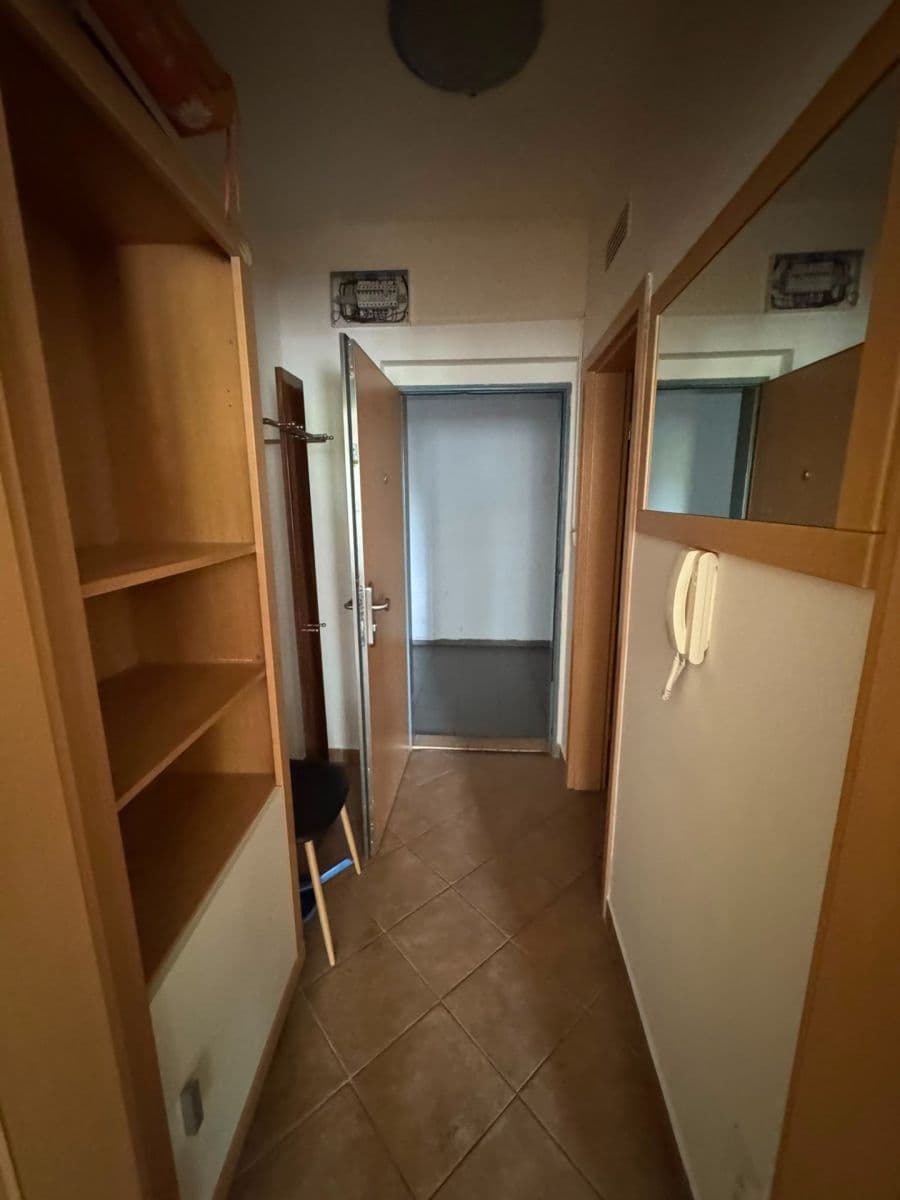 Studio flat to rent, 38 m², Prague, Prague Studio flat to rent, 38 m², Prague, Prague