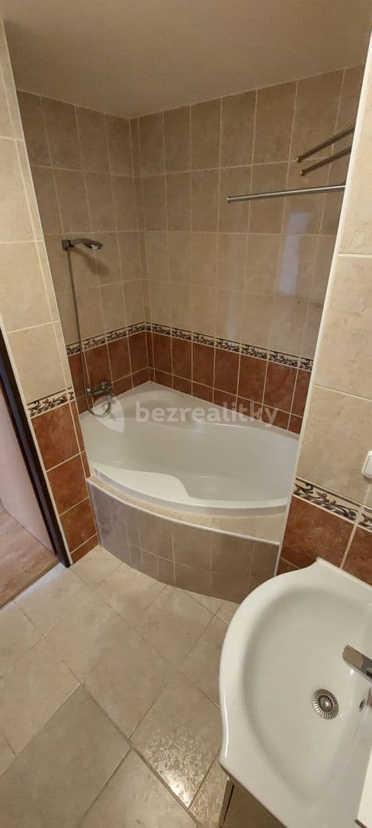 2 bedroom with open-plan kitchen flat to rent, 73 m², Písečná, Prague, Prague 2 bedroom with open-plan kitchen flat to rent, 73 m², Písečná, Prague, Prague