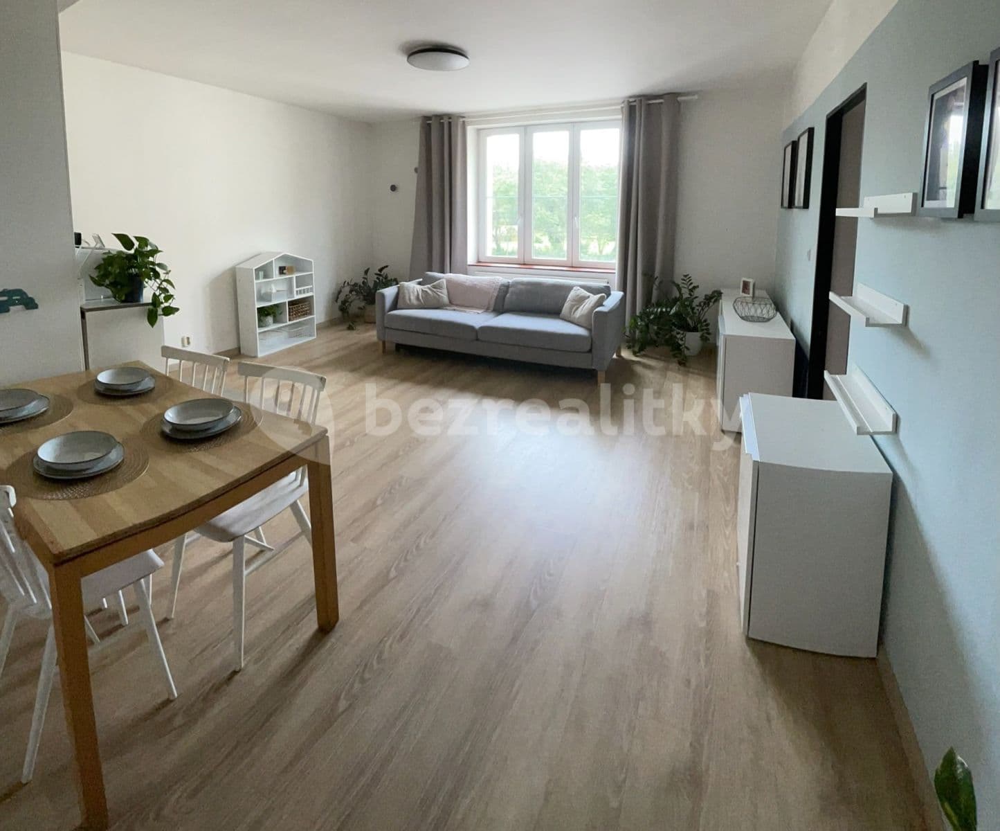 3 bedroom with open-plan kitchen flat to rent, 82 m², Záběhlická, Prague, Prague 3 bedroom with open-plan kitchen flat to rent, 82 m², Záběhlická, Prague, Prague