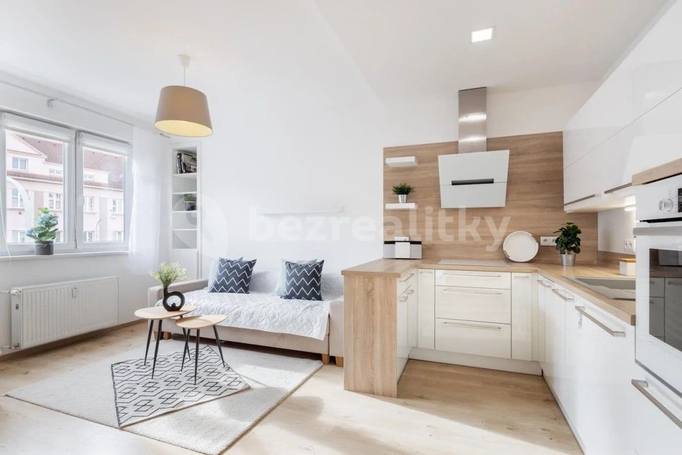 2 bedroom with open-plan kitchen flat to rent, 65 m², Bělohorská, Prague, Prague 2 bedroom with open-plan kitchen flat to rent, 65 m², Bělohorská, Prague, Prague