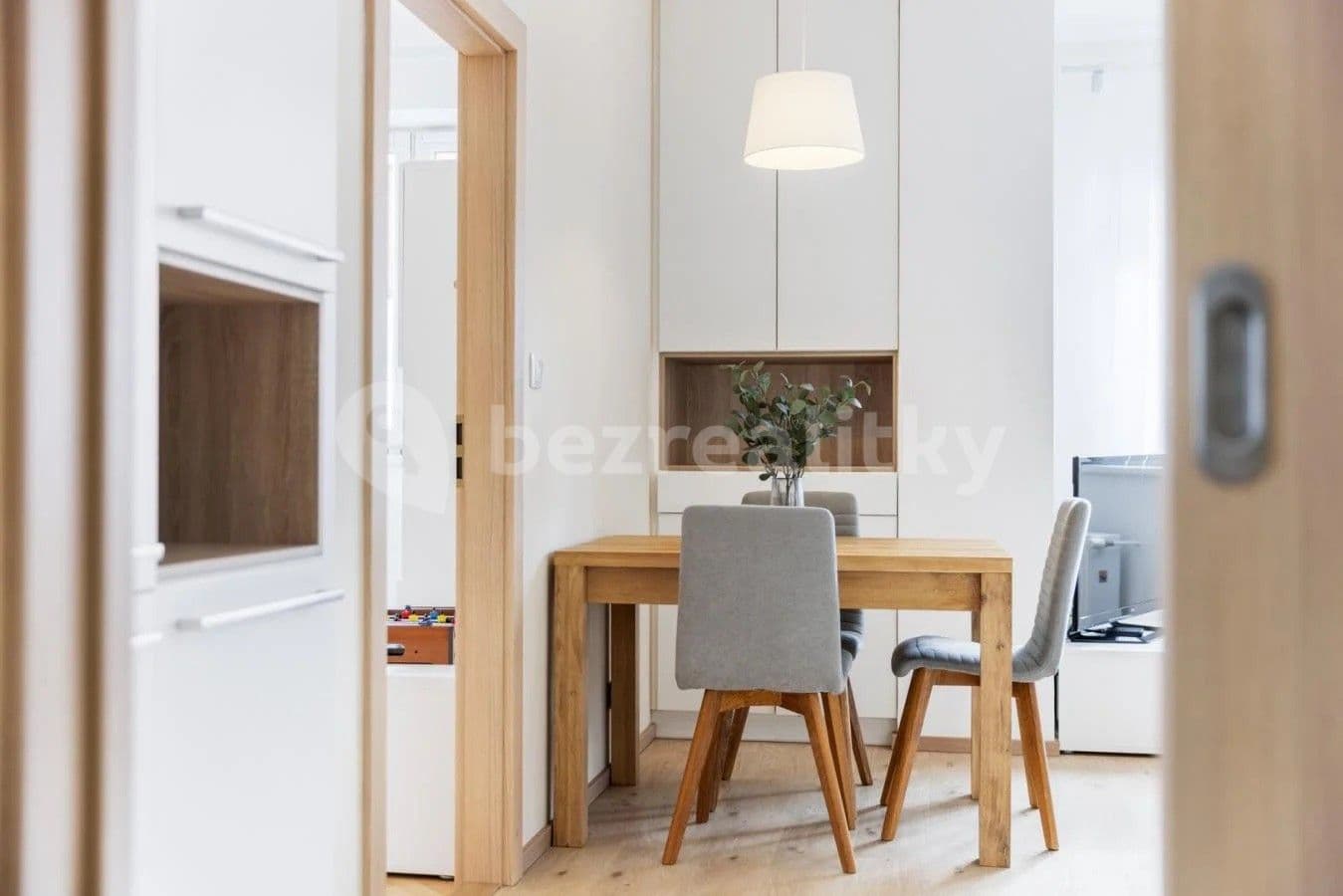 2 bedroom with open-plan kitchen flat to rent, 65 m², Bělohorská, Prague, Prague 2 bedroom with open-plan kitchen flat to rent, 65 m², Bělohorská, Prague, Prague