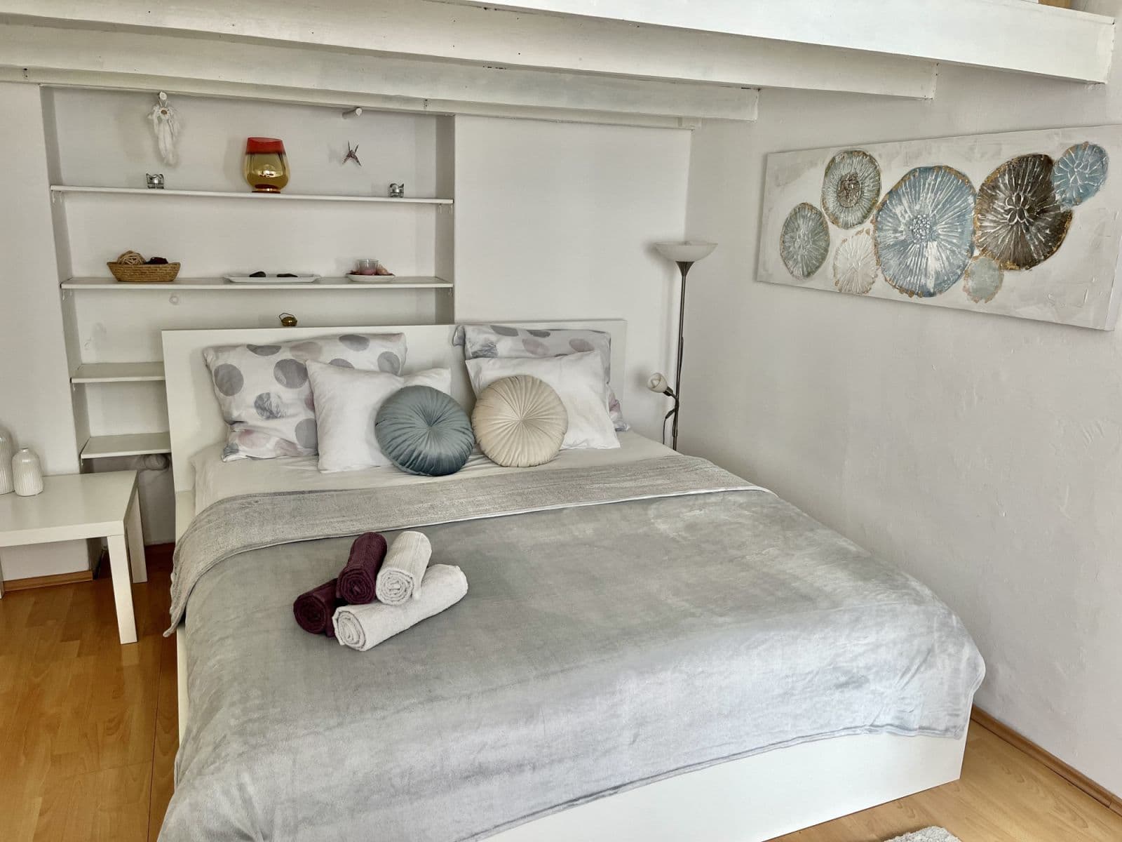 flat to rent, 38 m², U Parního mlýna, Prague, Prague flat to rent, 38 m², U Parního mlýna, Prague, Prague