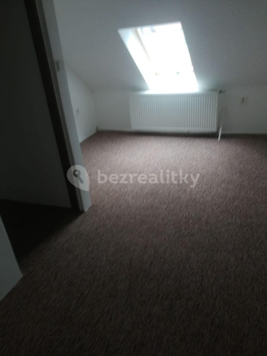 3 bedroom with open-plan kitchen flat to rent, 103 m², Prague, Prague 3 bedroom with open-plan kitchen flat to rent, 103 m², Prague, Prague