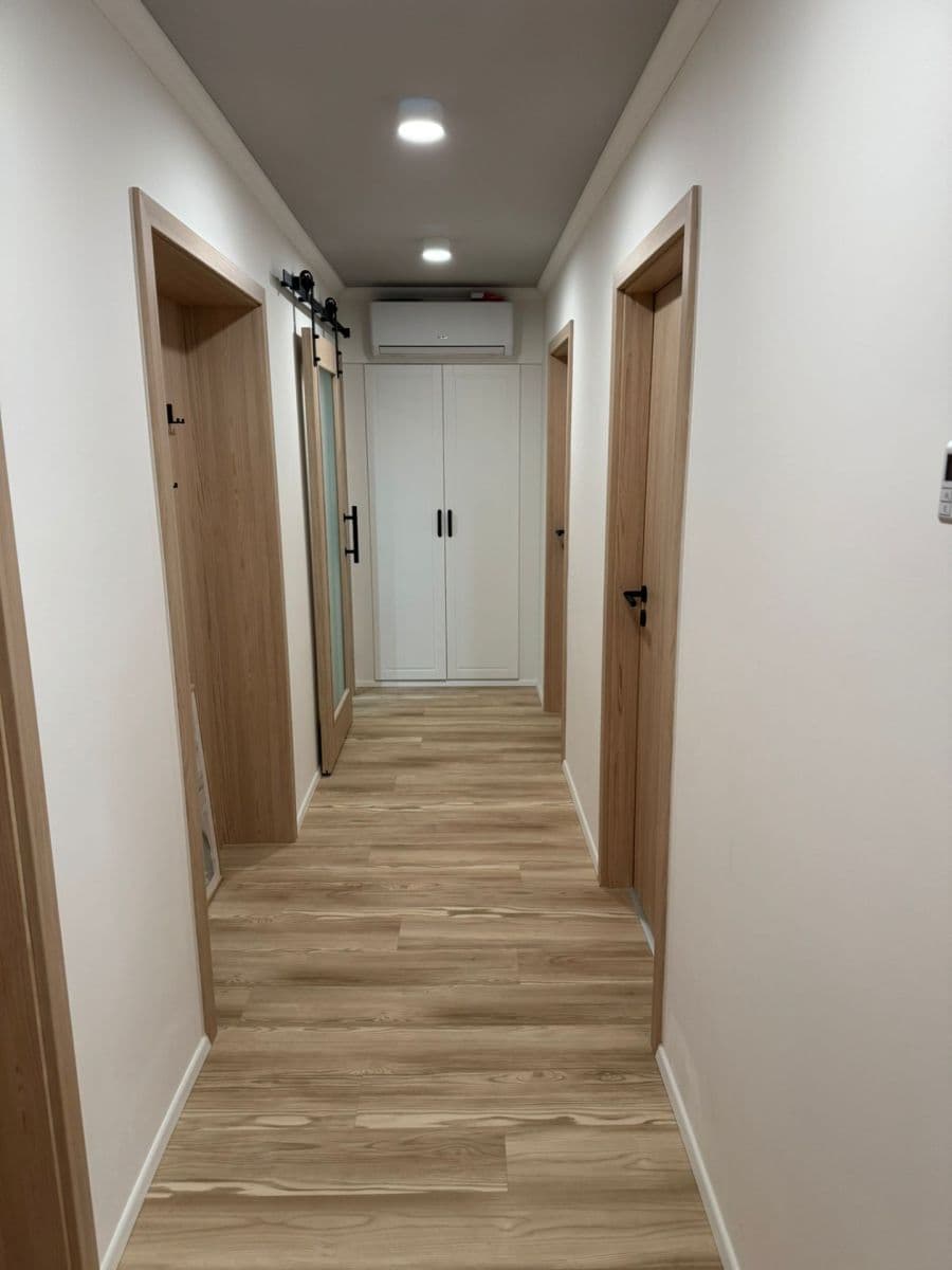 3 bedroom with open-plan kitchen flat for sale, 83 m², Lidická, Kyjov, Jihomoravský Region 3 bedroom with open-plan kitchen flat for sale, 83 m², Lidická, Kyjov, Jihomoravský Region