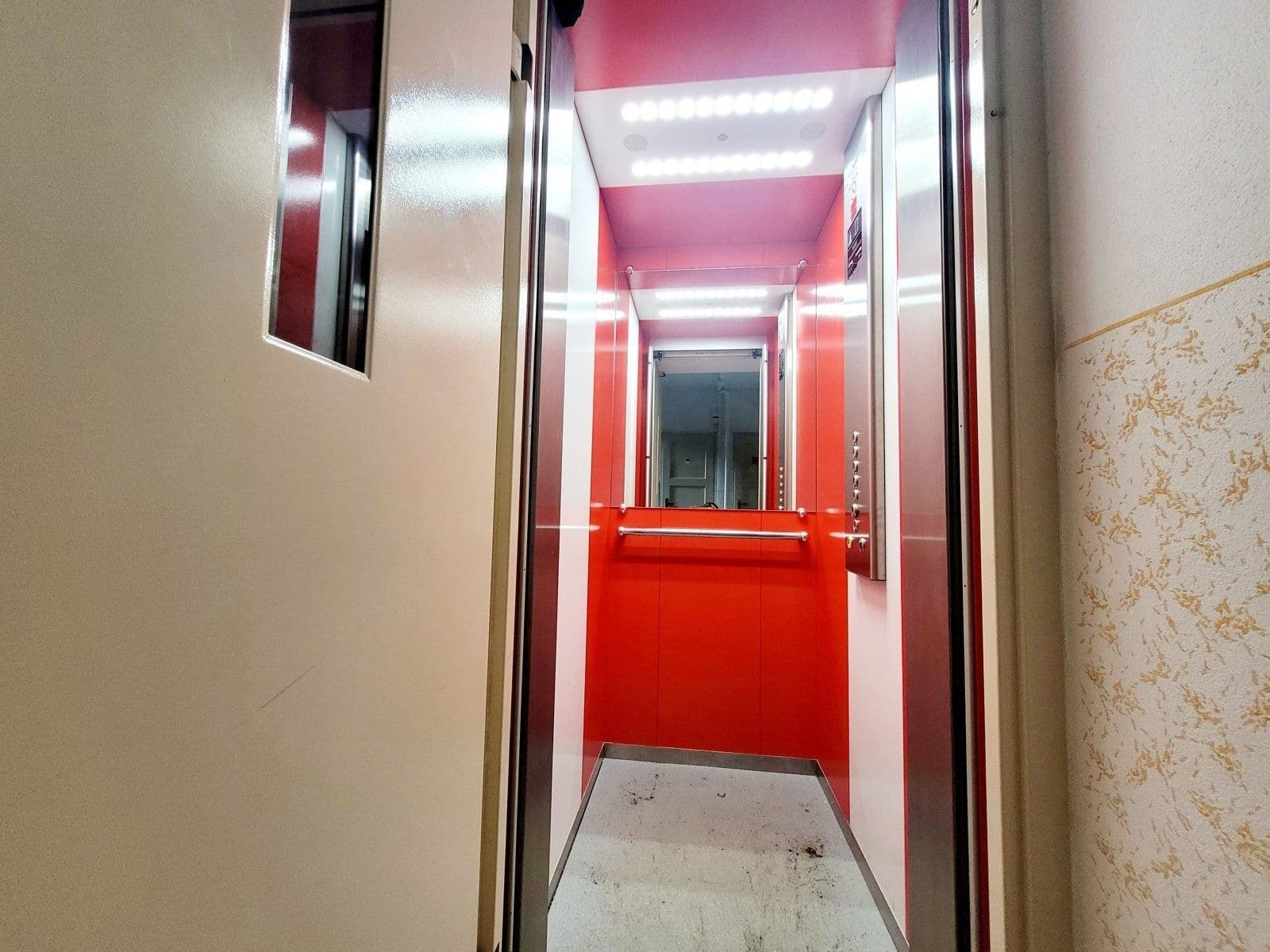 Studio flat to rent, 21 m², Vardasova, Havířov, Moravskoslezský Region Studio flat to rent, 21 m², Vardasova, Havířov, Moravskoslezský Region