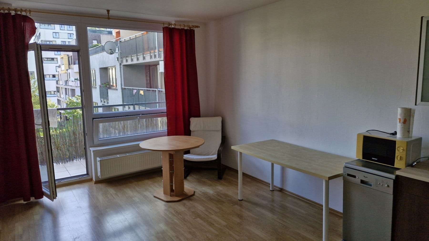 2 bedroom with open-plan kitchen flat to rent, 65 m², Svitákova, Prague, Prague 2 bedroom with open-plan kitchen flat to rent, 65 m², Svitákova, Prague, Prague