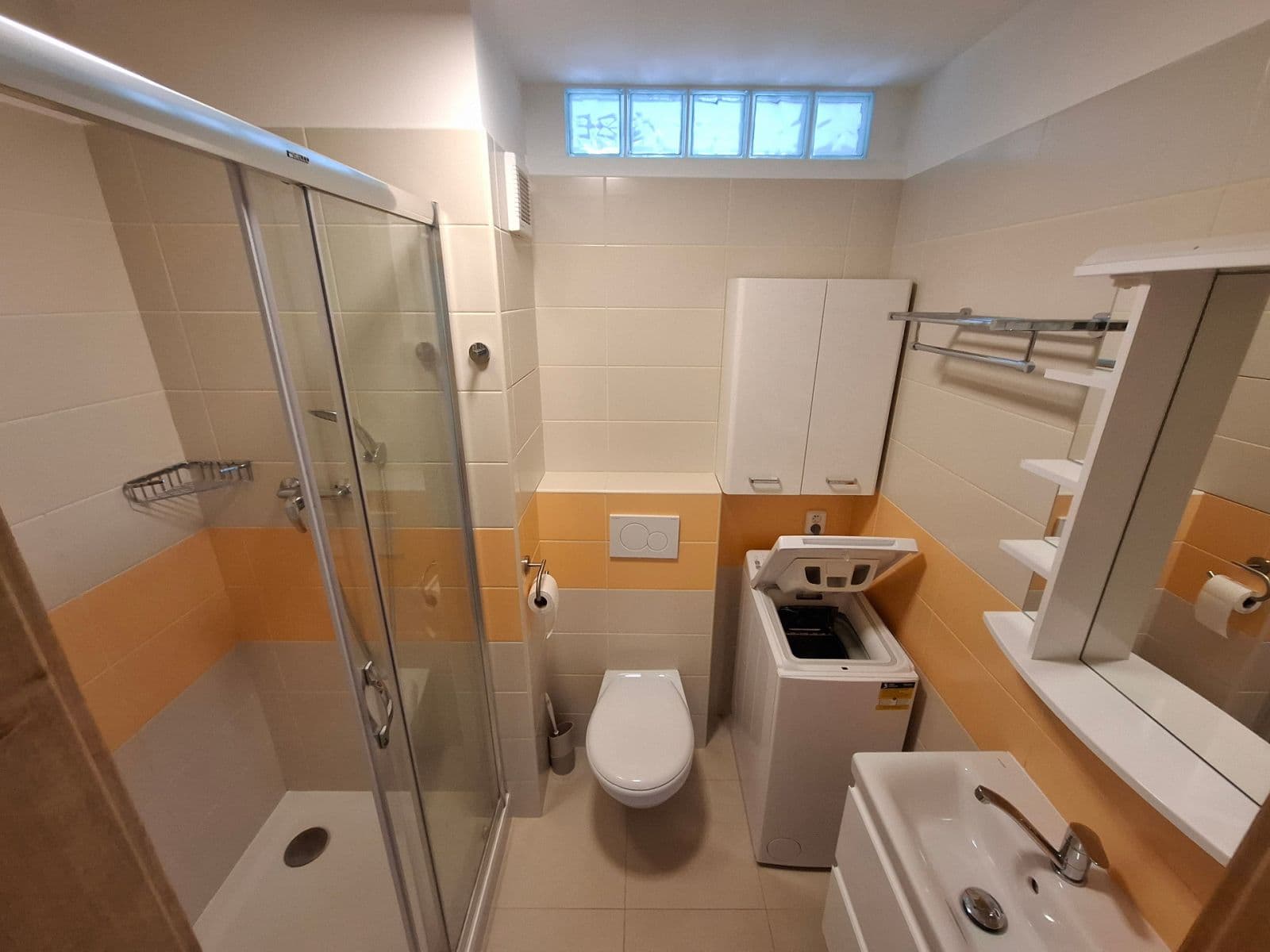 Studio flat to rent, 27 m², Veltruská, Prague, Prague Studio flat to rent, 27 m², Veltruská, Prague, Prague