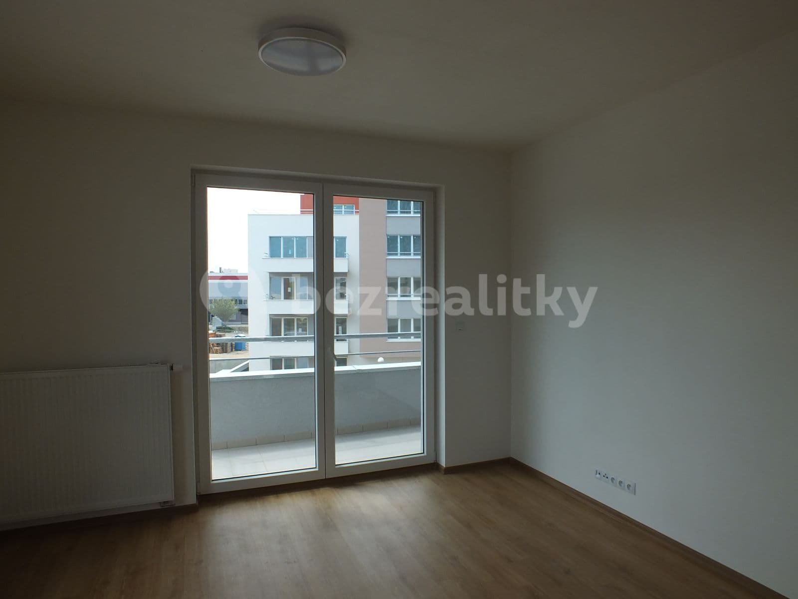 1 bedroom with open-plan kitchen flat to rent, 56 m², Štanderova, Prague, Prague 1 bedroom with open-plan kitchen flat to rent, 56 m², Štanderova, Prague, Prague