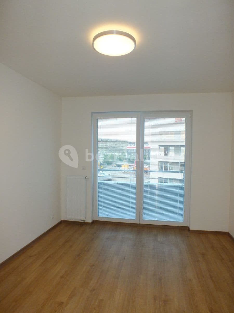 1 bedroom with open-plan kitchen flat to rent, 56 m², Štanderova, Prague, Prague 1 bedroom with open-plan kitchen flat to rent, 56 m², Štanderova, Prague, Prague