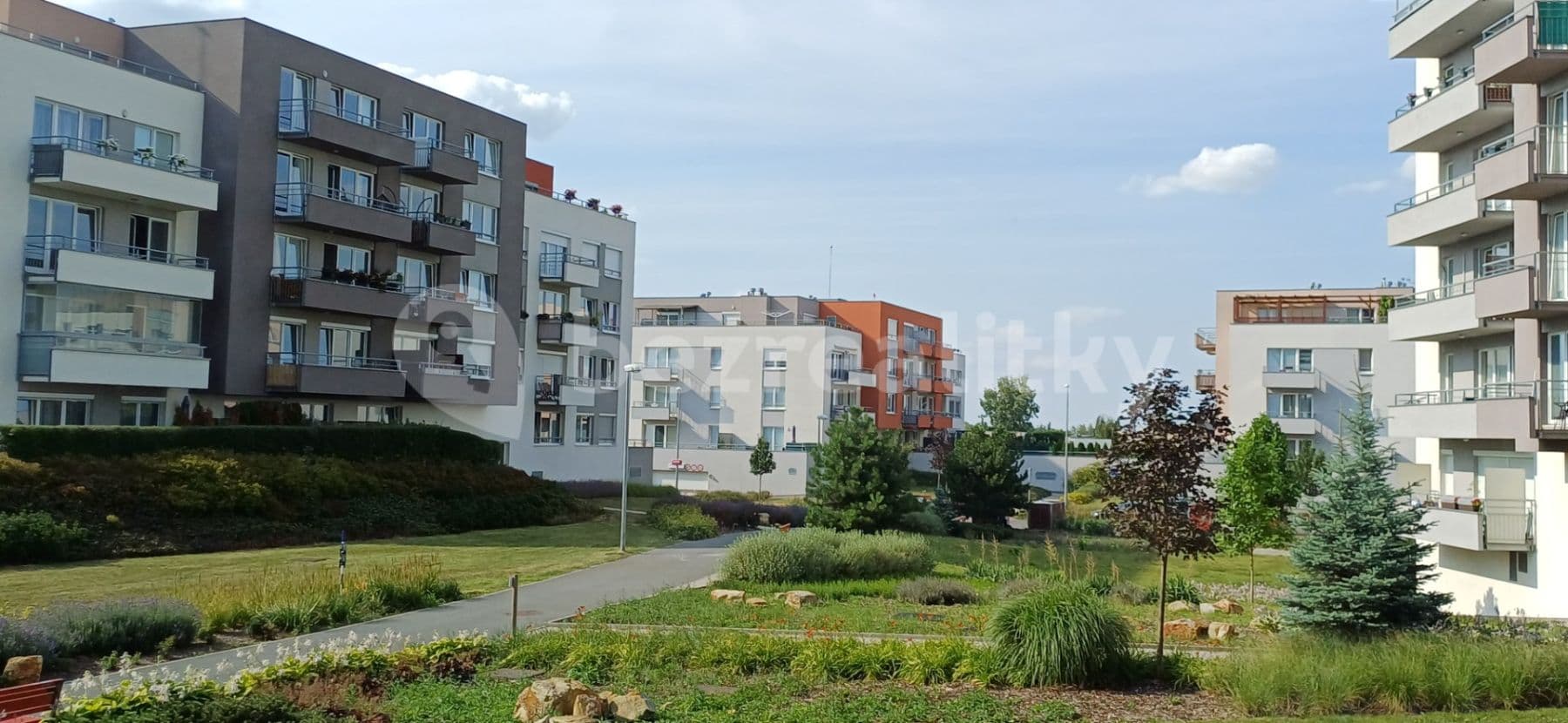 1 bedroom with open-plan kitchen flat to rent, 56 m², Štanderova, Prague, Prague 1 bedroom with open-plan kitchen flat to rent, 56 m², Štanderova, Prague, Prague