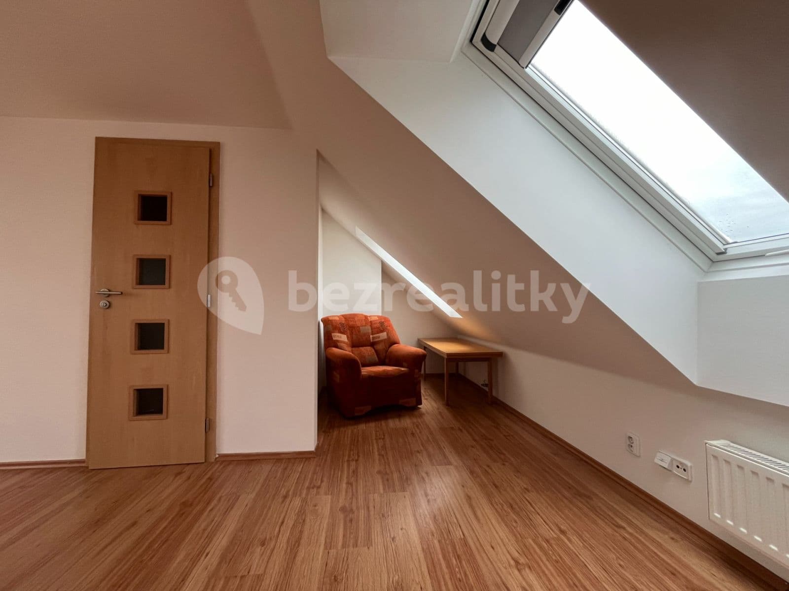 2 bedroom with open-plan kitchen flat to rent, 120 m², Bohatcova, Brno, Jihomoravský Region 2 bedroom with open-plan kitchen flat to rent, 120 m², Bohatcova, Brno, Jihomoravský Region
