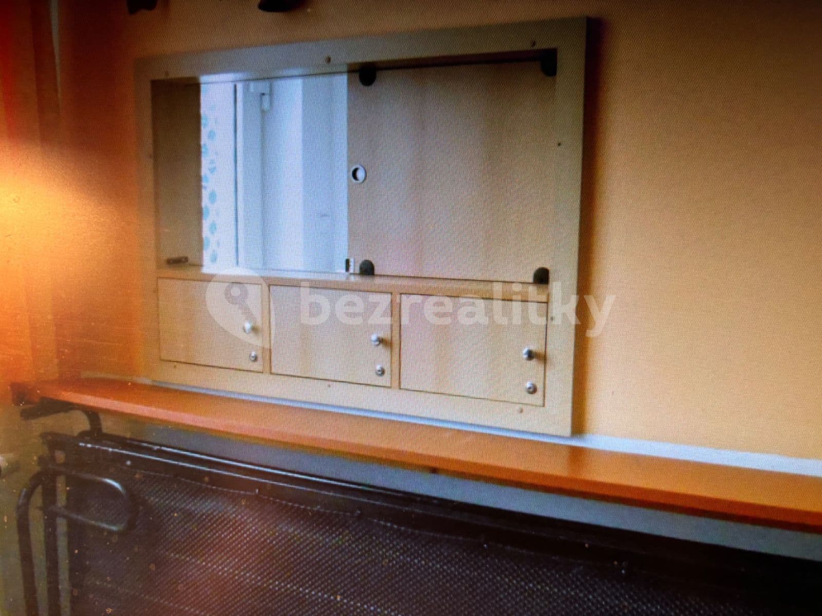Studio flat to rent, 8 m², Roztylské sady, Prague, Prague Studio flat to rent, 8 m², Roztylské sady, Prague, Prague