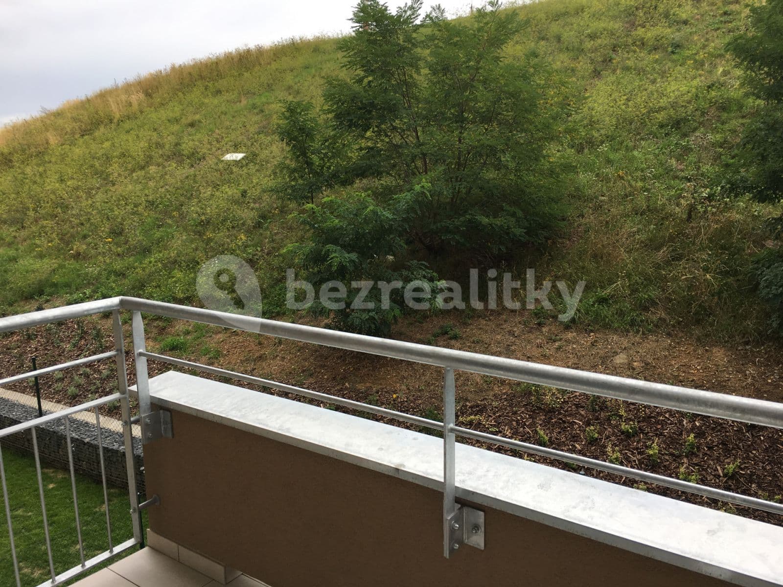 1 bedroom with open-plan kitchen flat to rent, 55 m², Mantovská, Prague, Prague 1 bedroom with open-plan kitchen flat to rent, 55 m², Mantovská, Prague, Prague