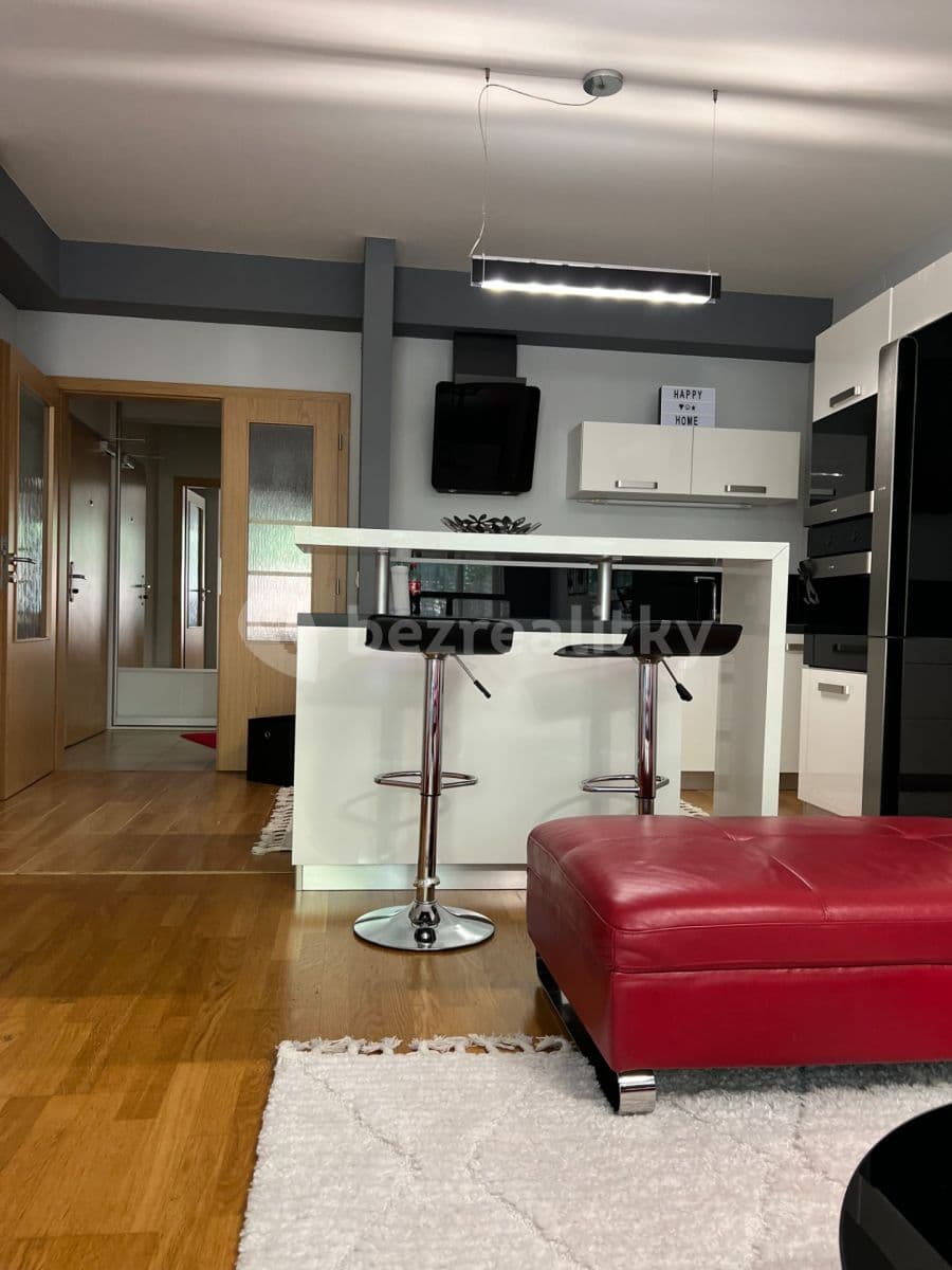 1 bedroom with open-plan kitchen flat to rent, 56 m², Varhulíkové, Prague, Prague 1 bedroom with open-plan kitchen flat to rent, 56 m², Varhulíkové, Prague, Prague
