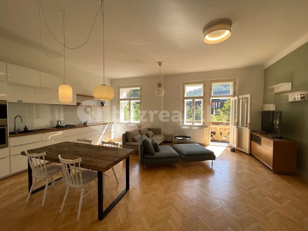 1 bedroom with open-plan kitchen flat to rent, 79 m², Březinova, Prague, Prague 1 bedroom with open-plan kitchen flat to rent, 79 m², Březinova, Prague, Prague
