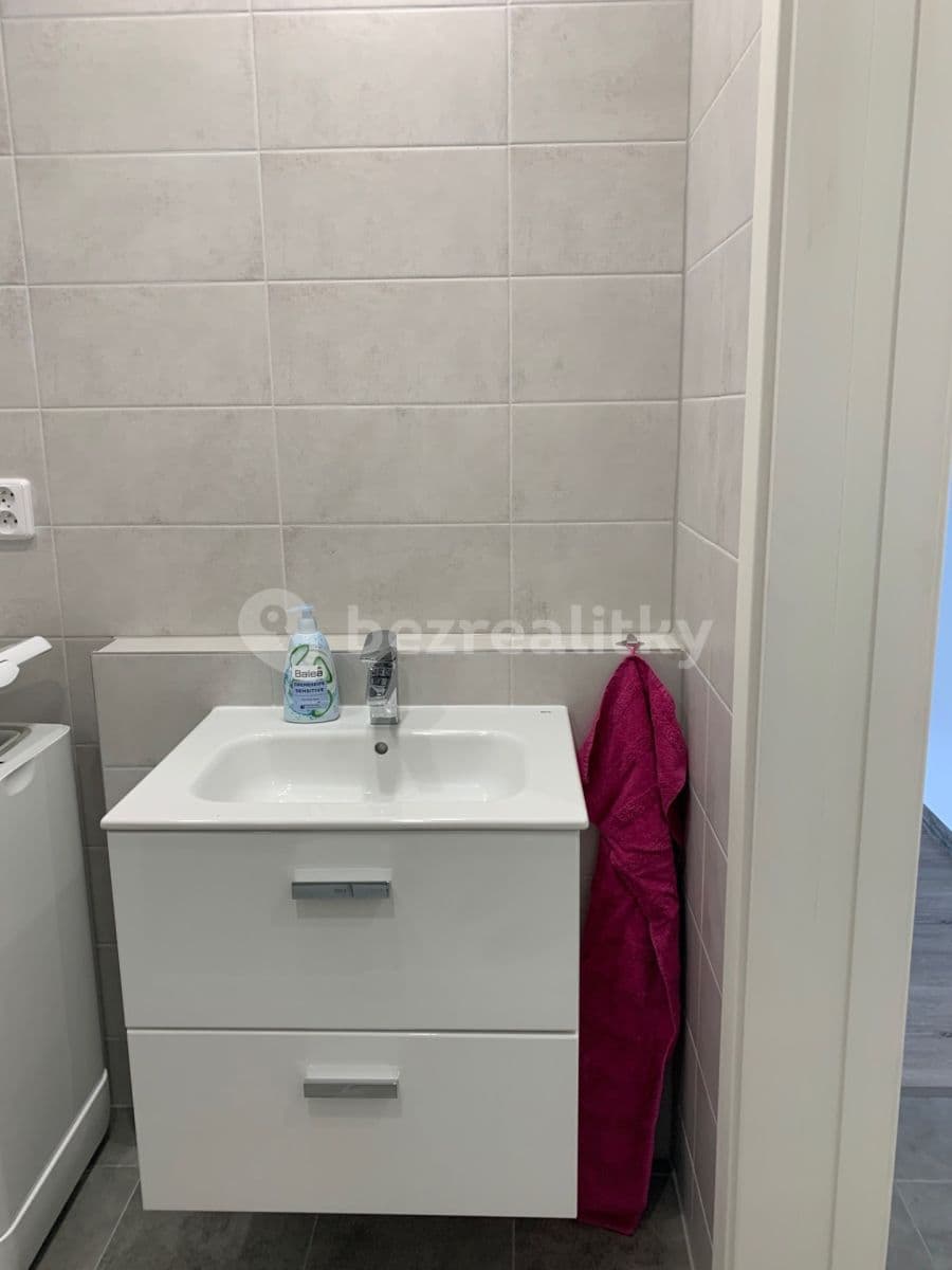 1 bedroom flat to rent, 36 m², Karly Machové, Beroun, Středočeský Region 1 bedroom flat to rent, 36 m², Karly Machové, Beroun, Středočeský Region