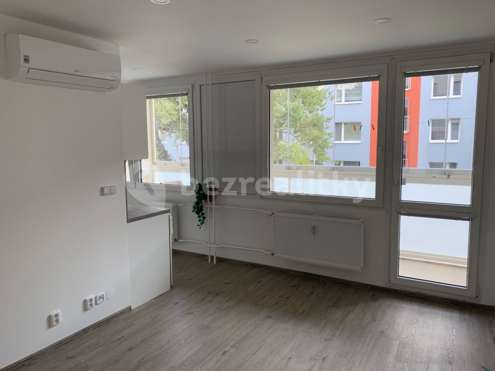 1 bedroom flat to rent, 36 m², Karly Machové, Beroun, Středočeský Region 1 bedroom flat to rent, 36 m², Karly Machové, Beroun, Středočeský Region