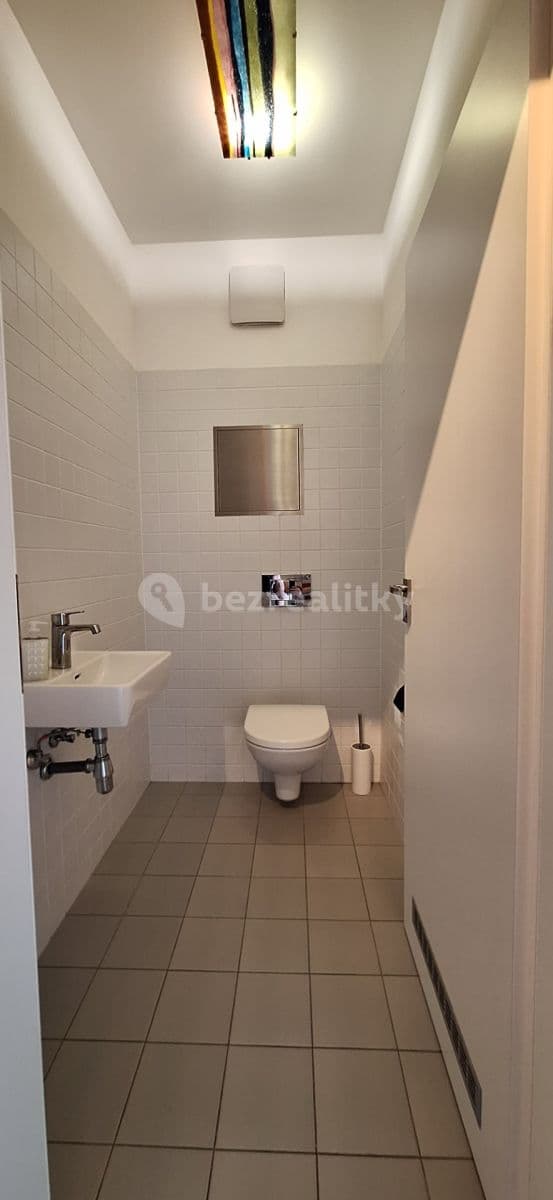 1 bedroom with open-plan kitchen flat to rent, 70 m², U Uranie, Prague, Prague 1 bedroom with open-plan kitchen flat to rent, 70 m², U Uranie, Prague, Prague