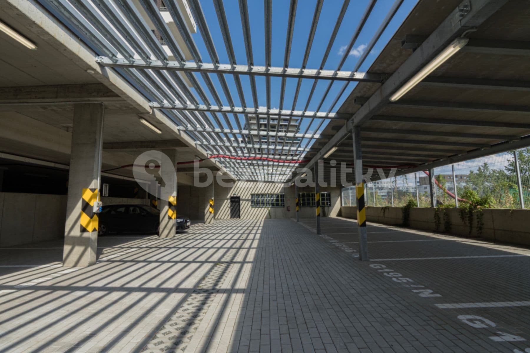 garage to rent, 12 m², Prague, Prague garage to rent, 12 m², Prague, Prague