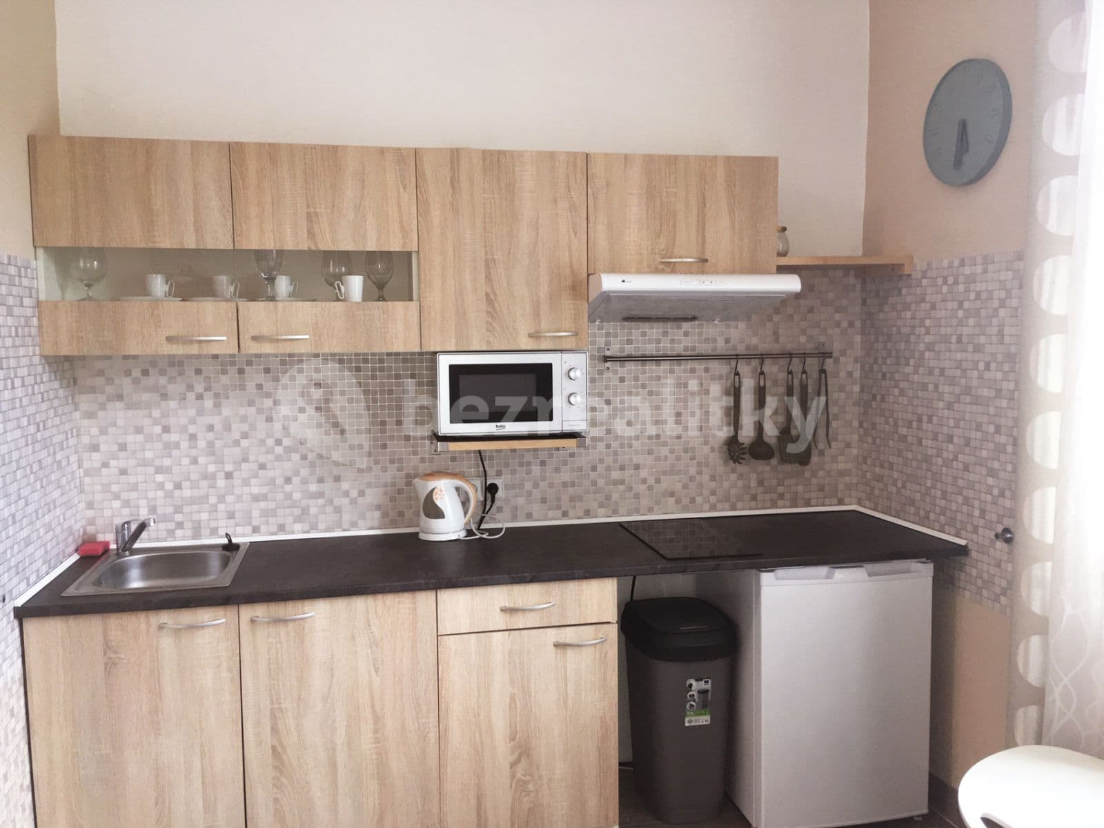 Studio flat to rent, 30 m², Českobrodská, Prague, Prague Studio flat to rent, 30 m², Českobrodská, Prague, Prague