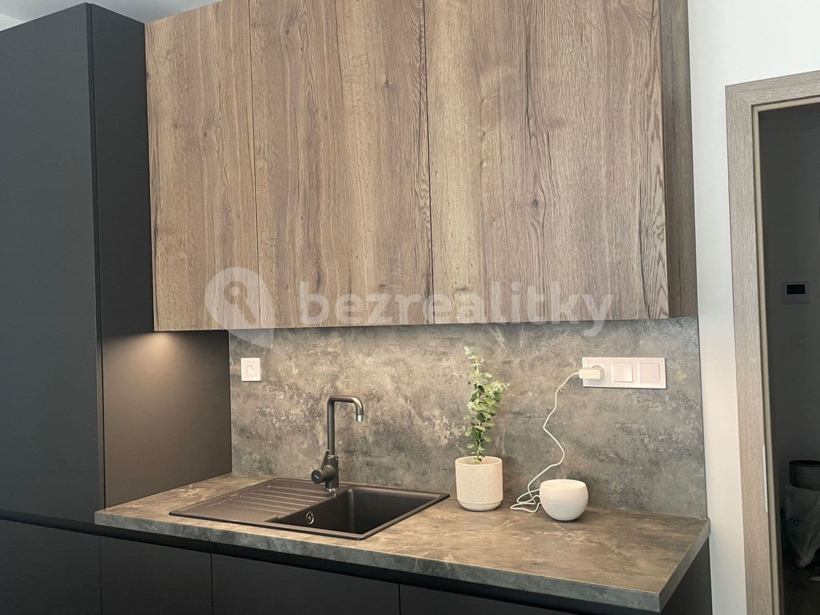 Studio flat to rent, 33 m², Frištenského, Olomouc, Olomoucký Region Studio flat to rent, 33 m², Frištenského, Olomouc, Olomoucký Region