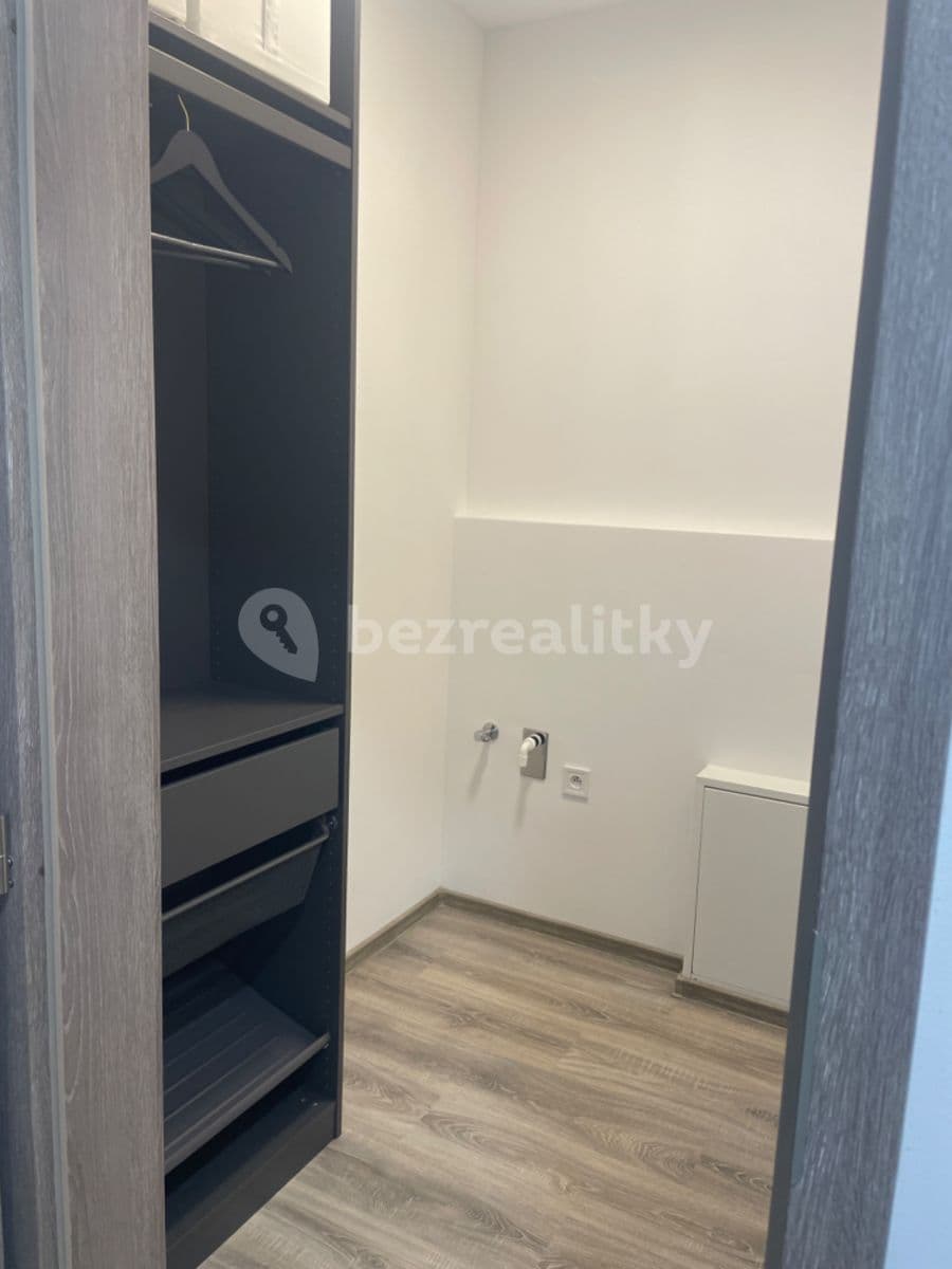Studio flat to rent, 33 m², Frištenského, Olomouc, Olomoucký Region Studio flat to rent, 33 m², Frištenského, Olomouc, Olomoucký Region