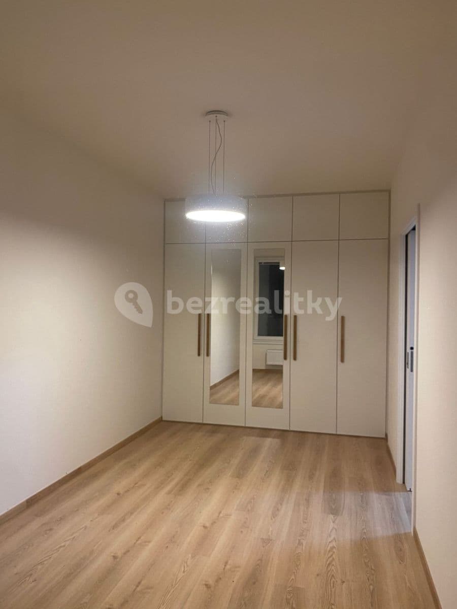 1 bedroom with open-plan kitchen flat to rent, 52 m², Ondrákové, Prague, Prague 1 bedroom with open-plan kitchen flat to rent, 52 m², Ondrákové, Prague, Prague