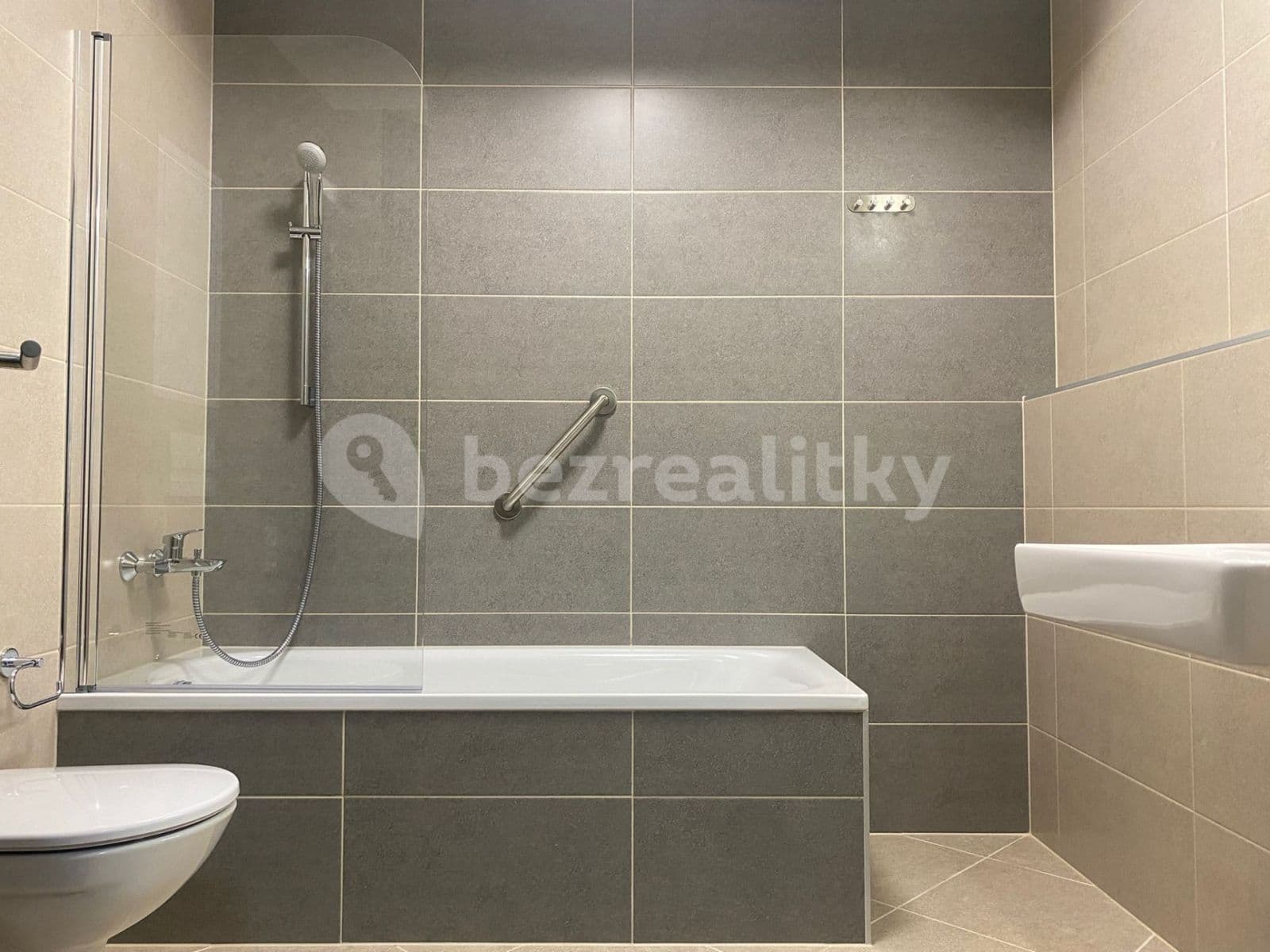 1 bedroom with open-plan kitchen flat to rent, 52 m², Ondrákové, Prague, Prague 1 bedroom with open-plan kitchen flat to rent, 52 m², Ondrákové, Prague, Prague