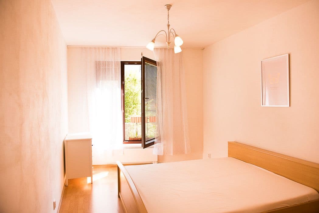 1 bedroom with open-plan kitchen flat to rent, 53 m², Jeřabinová, Prague, Prague 1 bedroom with open-plan kitchen flat to rent, 53 m², Jeřabinová, Prague, Prague