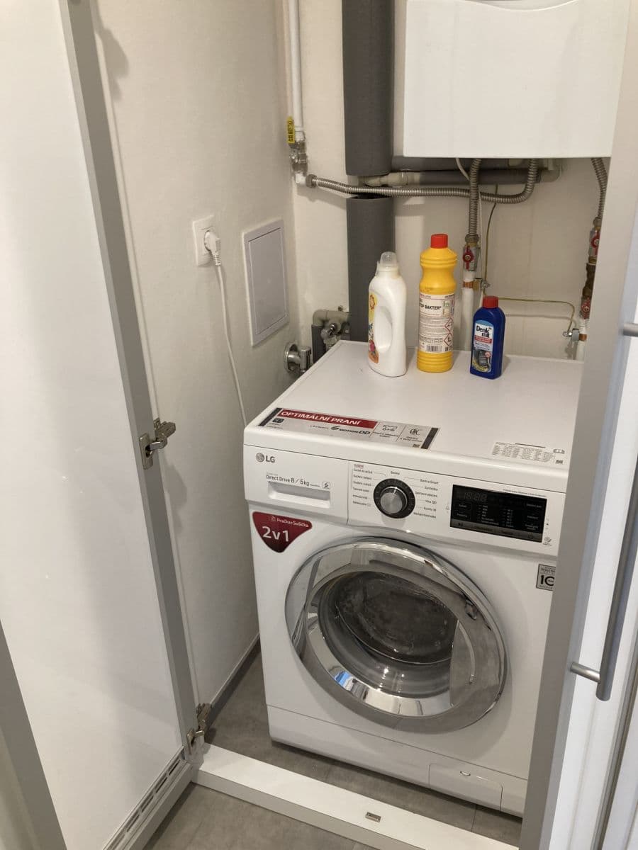 flat to rent, 88 m², Weberova, Prague, Prague flat to rent, 88 m², Weberova, Prague, Prague